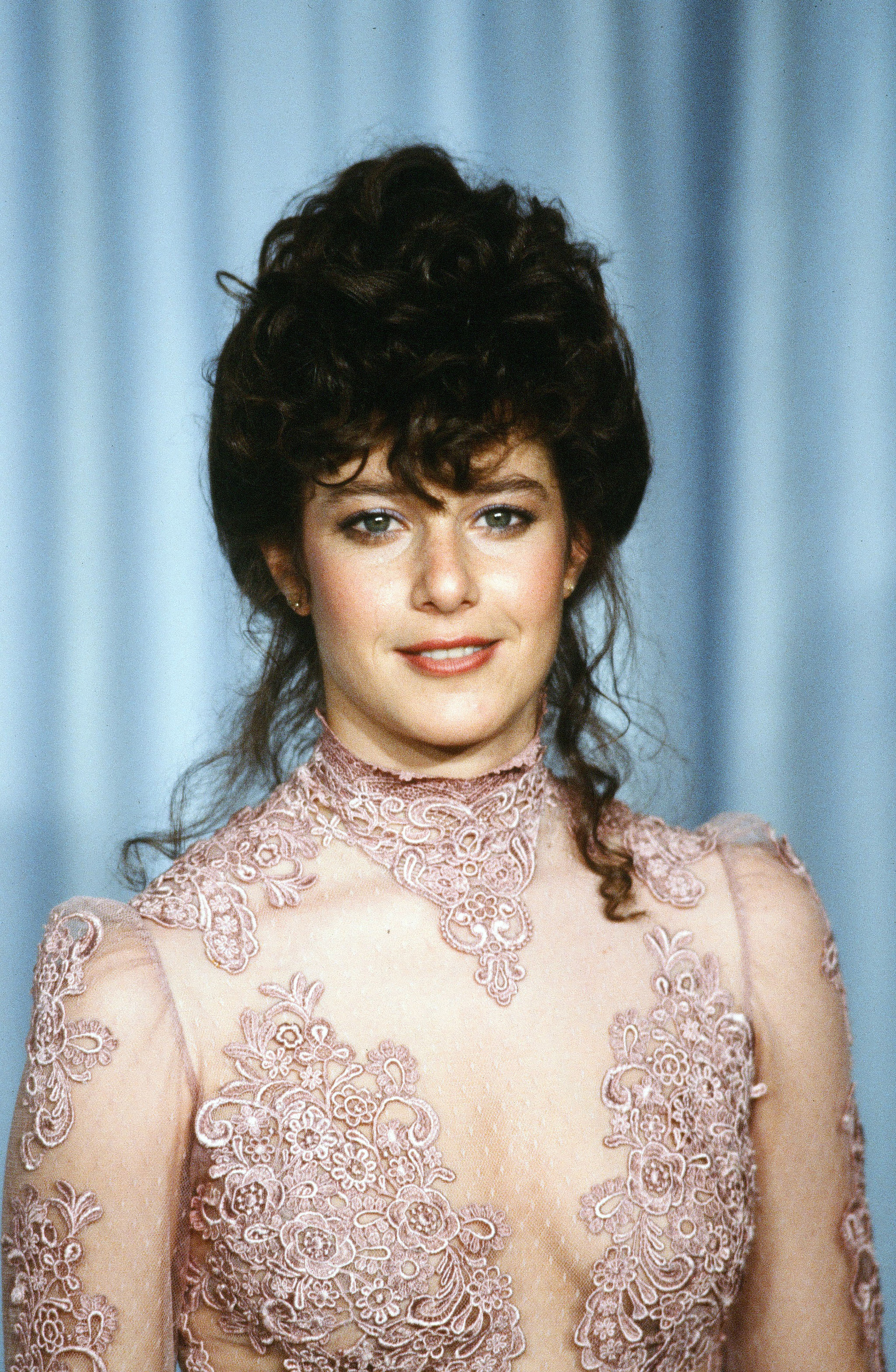 Debra Winger durante la 54 edición de los Premios de la Academia el 29 de marzo de 1982 en Los Ángeles, California. | Fuente: Getty Images