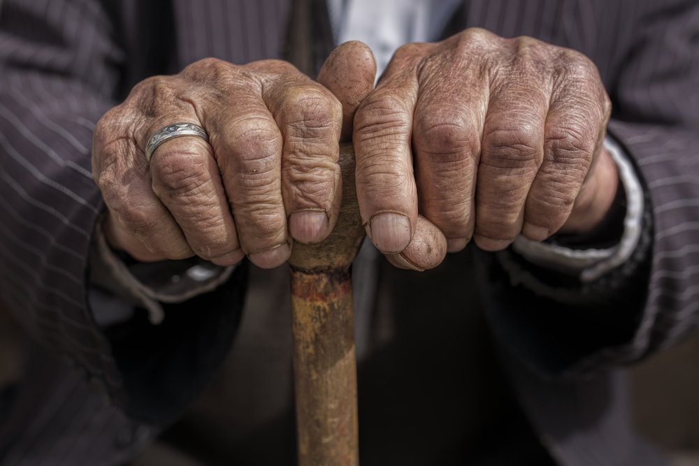 Manos de un hombre anciano. | Foto: Shutterstock