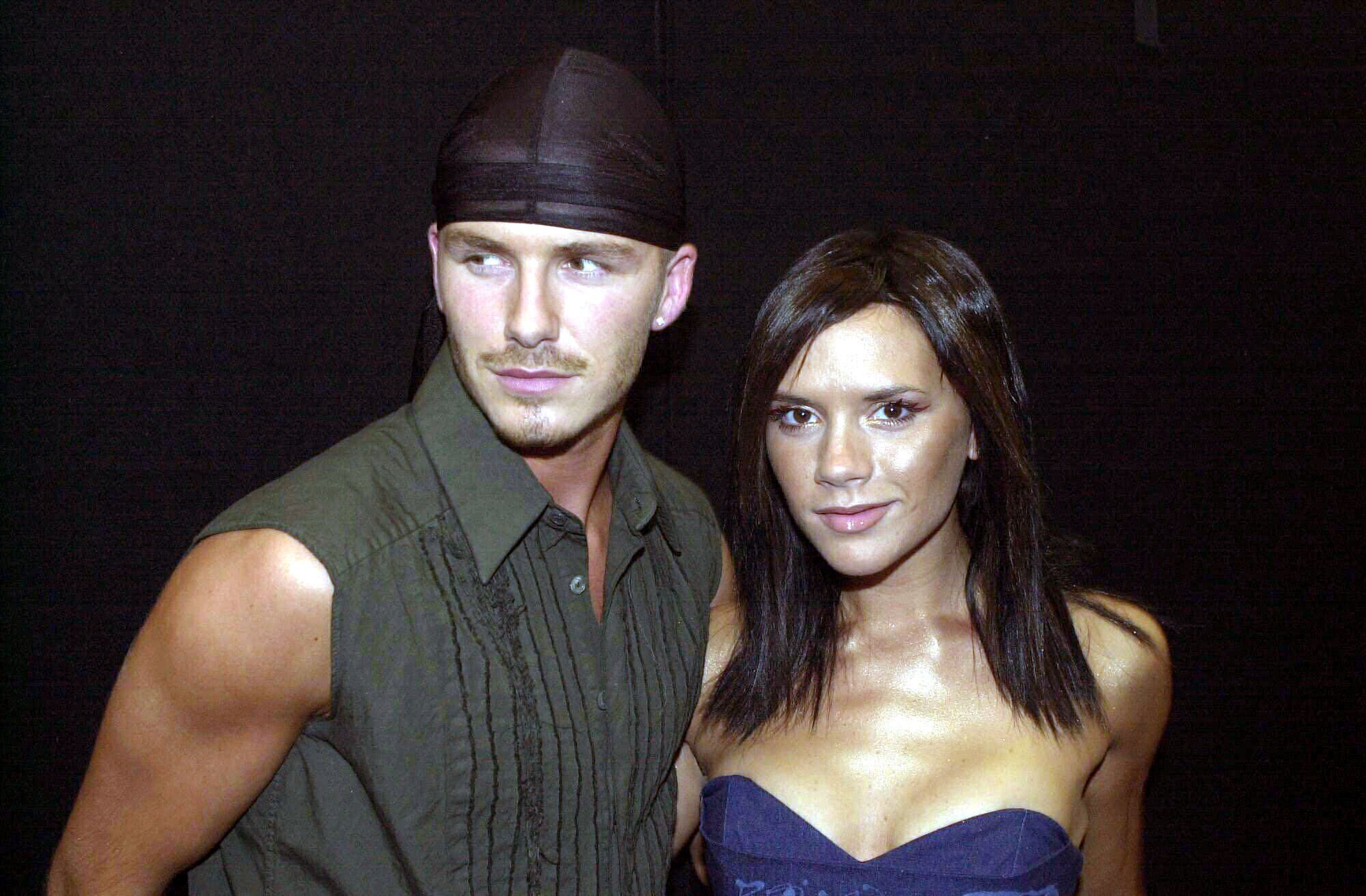 David y Victoria Beckham en la Capital FM Party el 8 de julio de 2000. | Foto: Getty Images