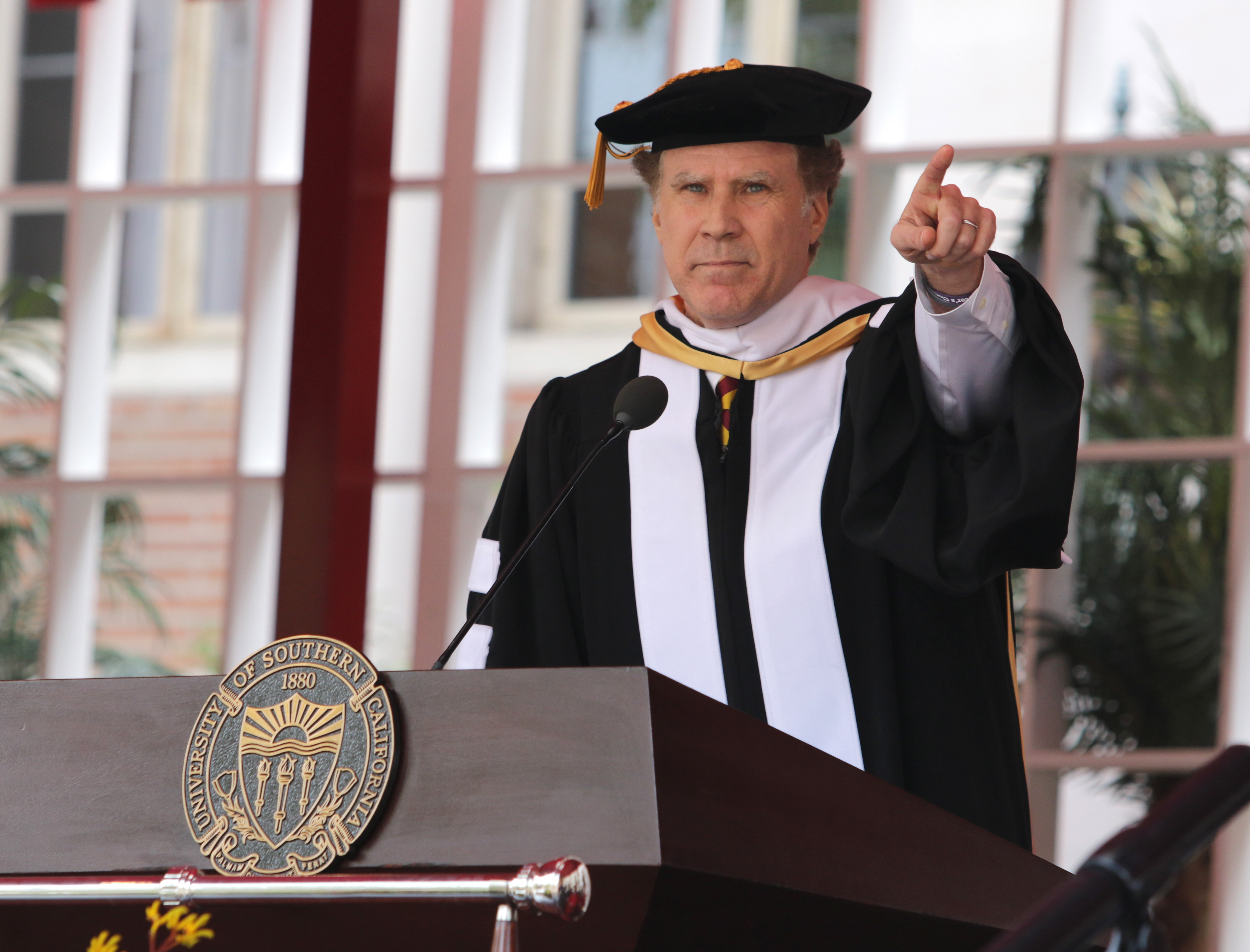 Will Ferrell pronuncia el discurso de graduación durante la 134ª Ceremonia de Graduación de la Universidad del Sur de California en Los Ángeles, California, el 12 de mayo de 2017 | Fuente: Getty Images