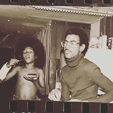 Una foto retrospectiva del actor durante su adolescencia, de un post fechado el 19 de abril de 2021 | Fuente: Instagram/khalilkain