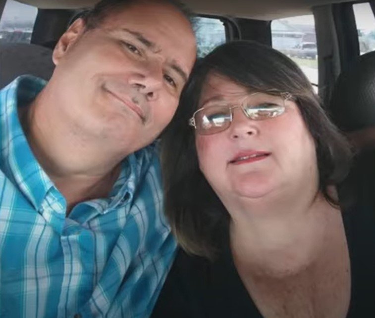 Lisa y Ron Steadman. | Foto: Youtube/ ABC7