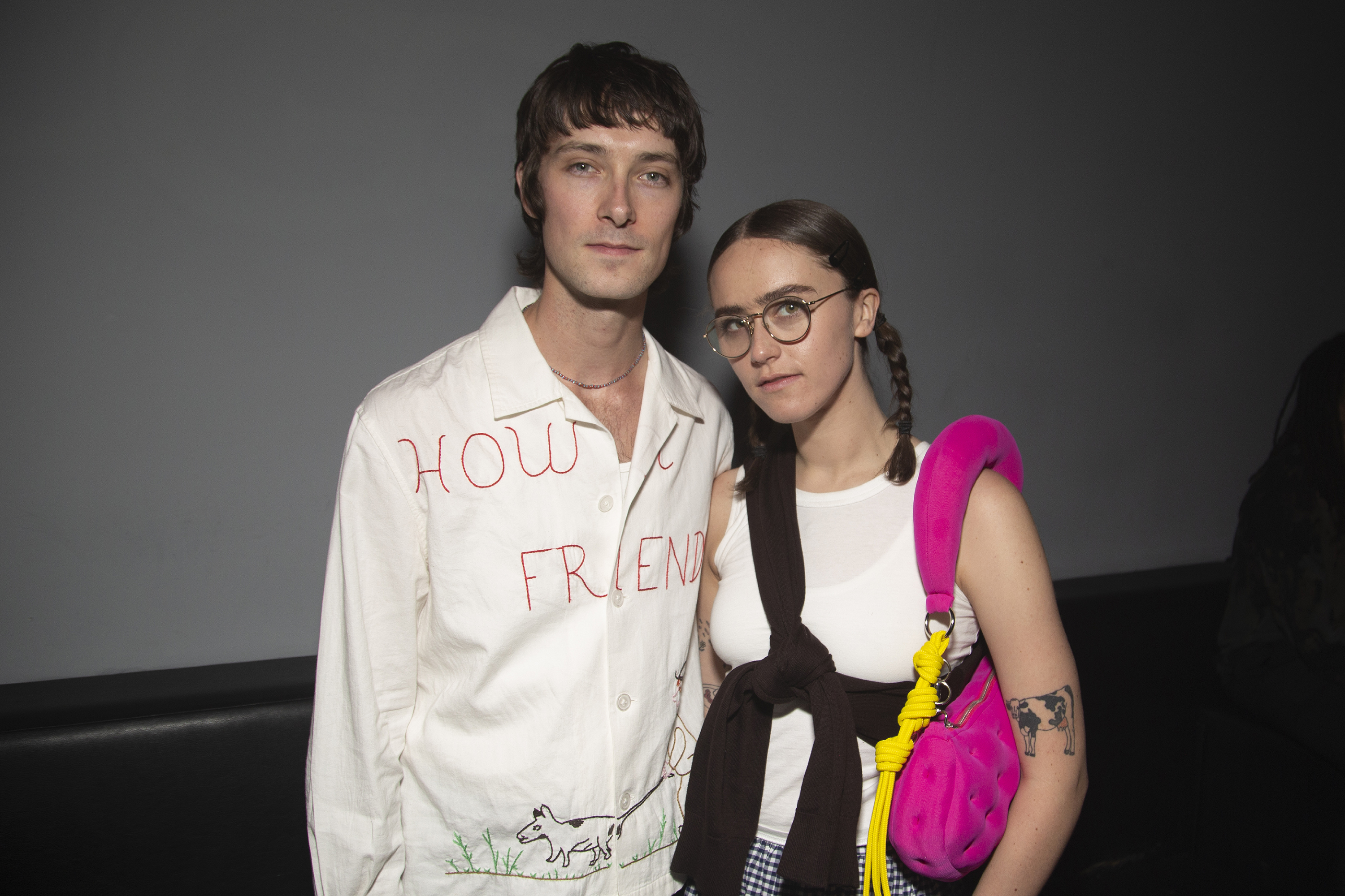 Sam Hine y Ella Emhoff asisten al evento del 20 aniversario de Opening Ceremony el 8 de septiembre de 2022, en Nueva York. | Fuente: Getty Images