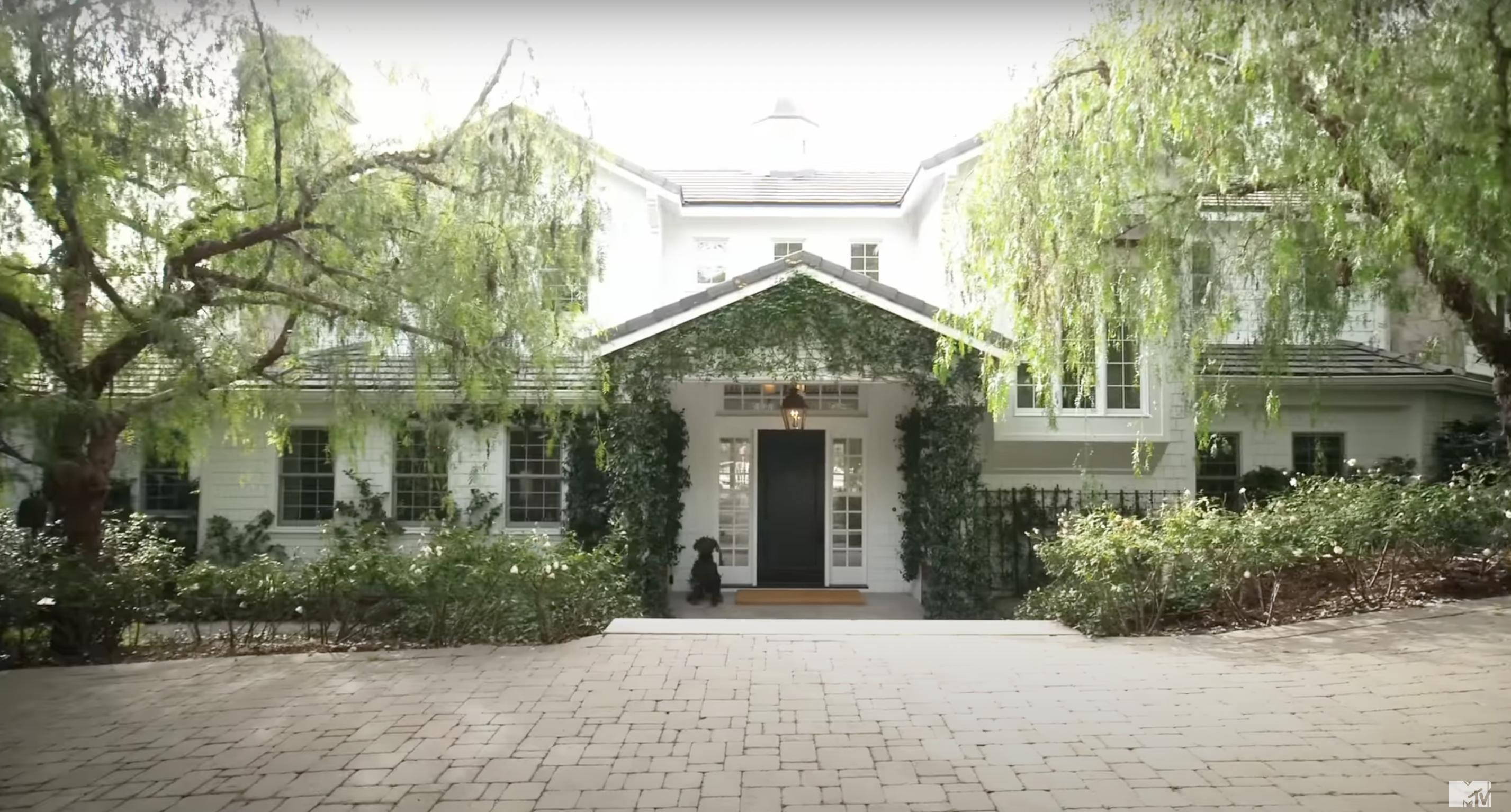 La casa de los Stallone en un vídeo del 12 de febrero de 2024 | Fuente: YouTube/@mtvreality