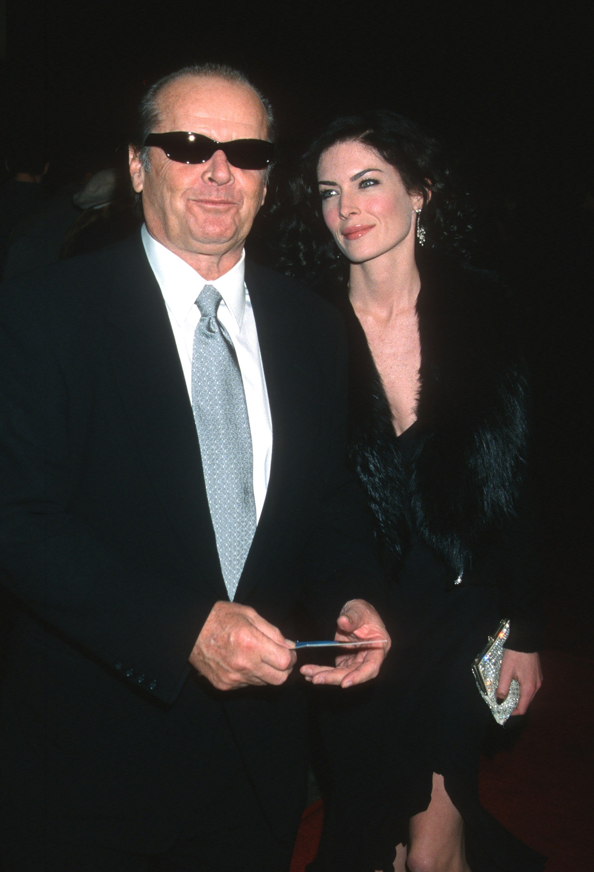 Jack Nicholson y Lara Flynn Boyle asisten a un acto en Hollywood | Fuente: Getty Images