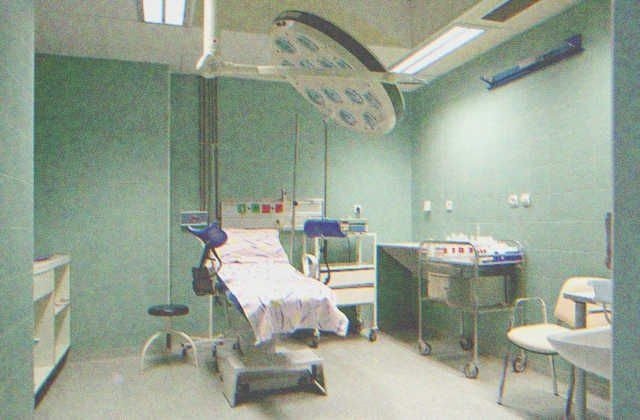 Una habitación de hospital | Fuente: Shutterstock