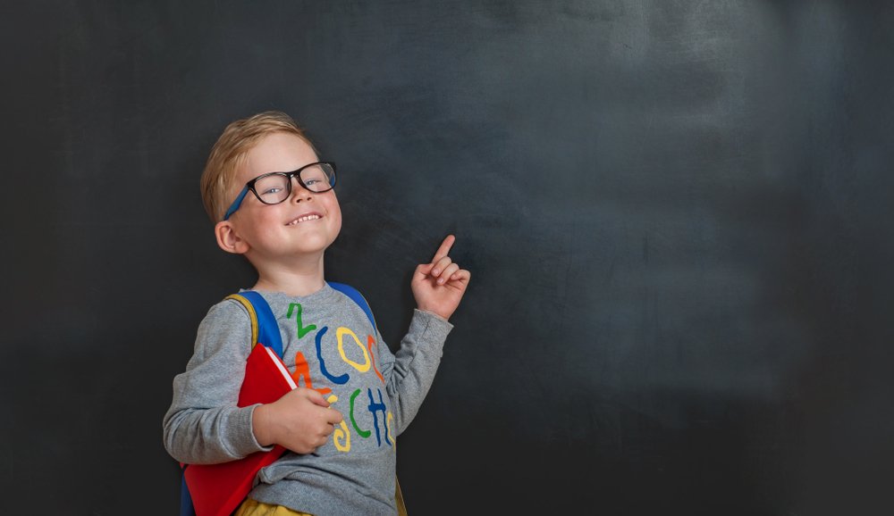 Niño con actitud asertiva. | Foto: Shutterstock