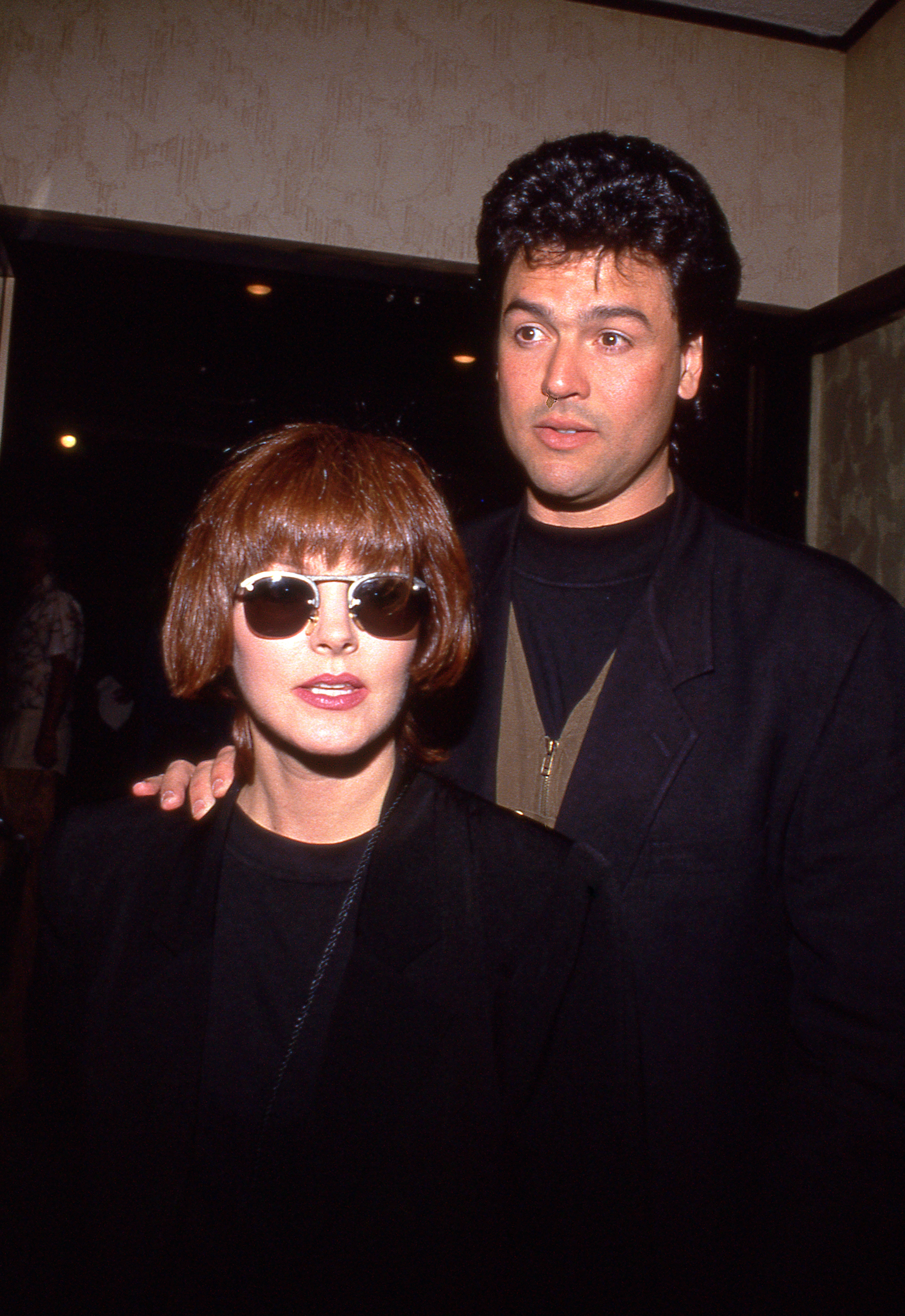 Priscilla Presley y Marco Garibaldi en el Mann's Bruin Theater de Westwood, California, el 13 de junio de 1991 | Fuente: Getty Images