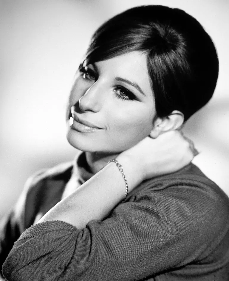 Retrato de Barbra Streisand aproximadamente en 1960. | Foto: Getty Images