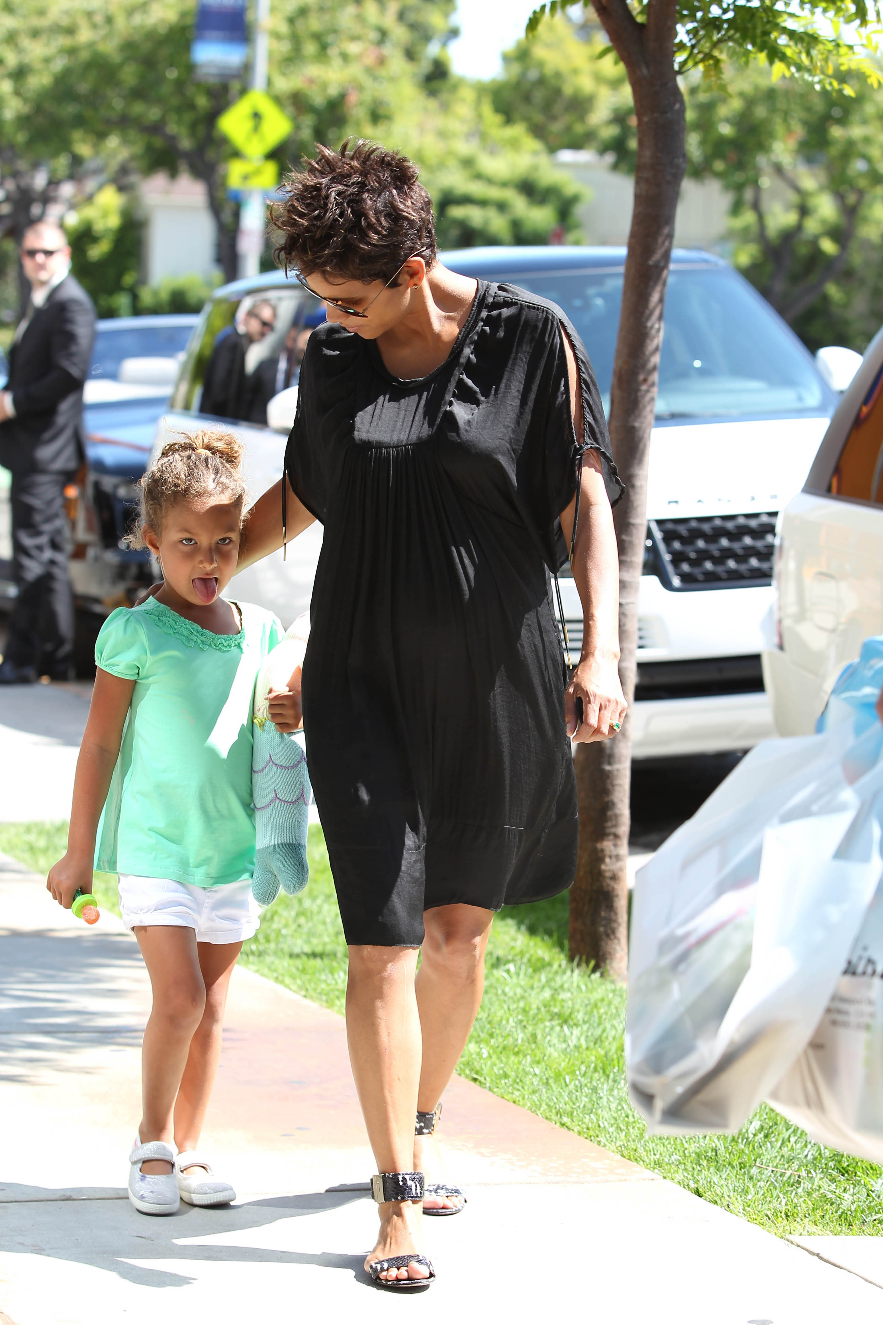 Halle Berry y su hija, Nahla Ariela Aubry, vistas el 20 de mayo de 2013 | Fuente: Getty Images