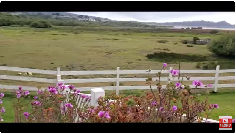 Rancho Mission de Clint Eastwood de un vídeo del 29 de mayo de 2021. | Fuente: Youtube/@rosieokelly