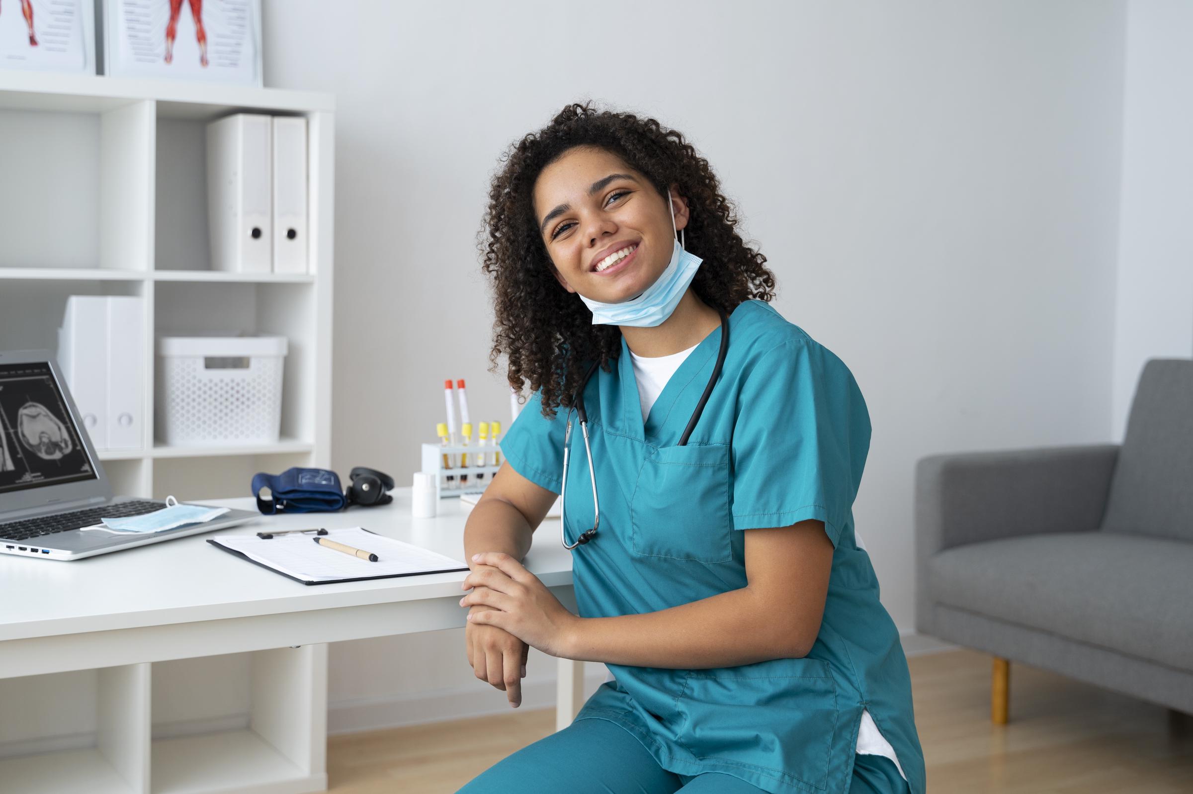 Una enfermera | Fuente: Freepik