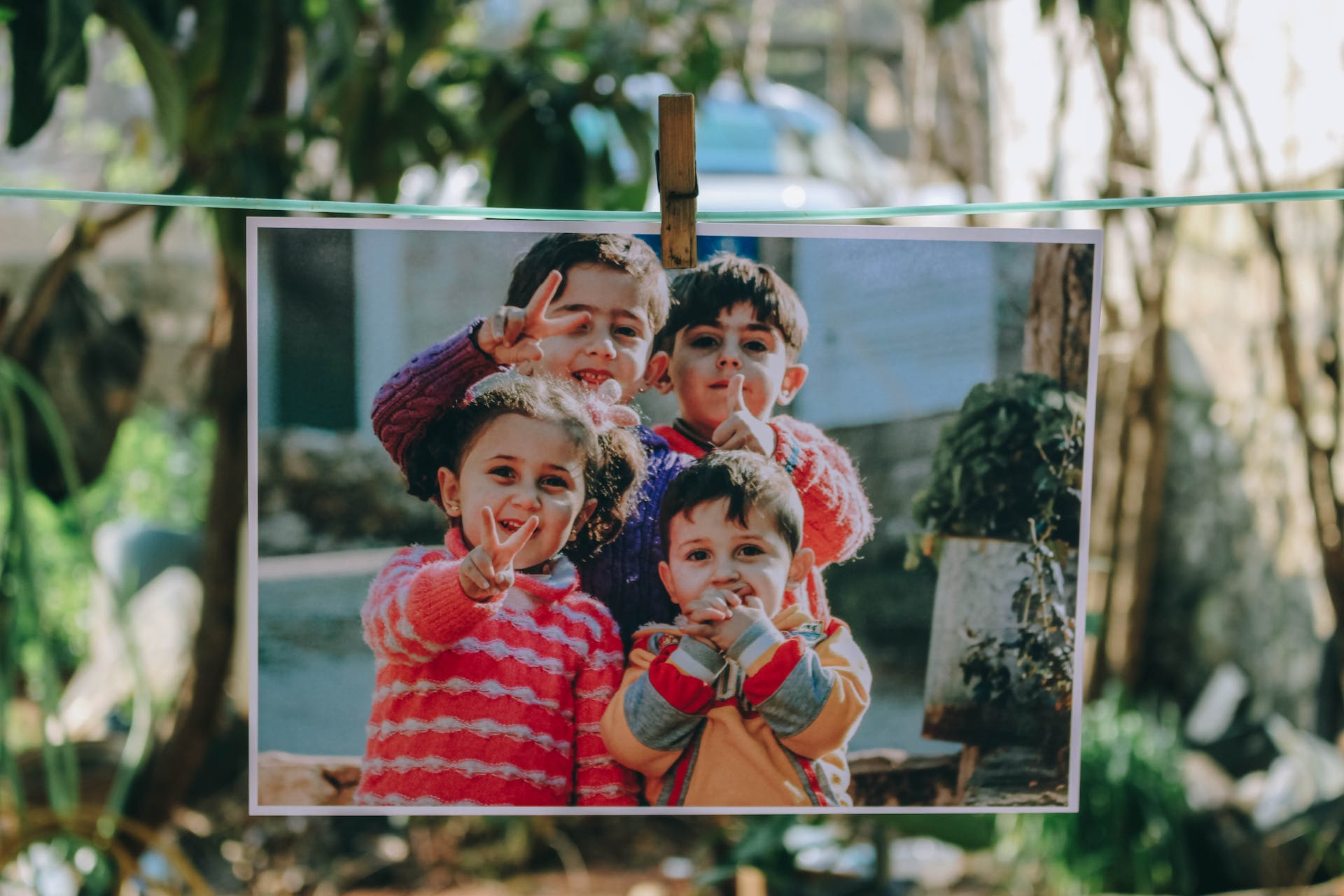 Una foto de cuatro niños | Fuente: Pexels