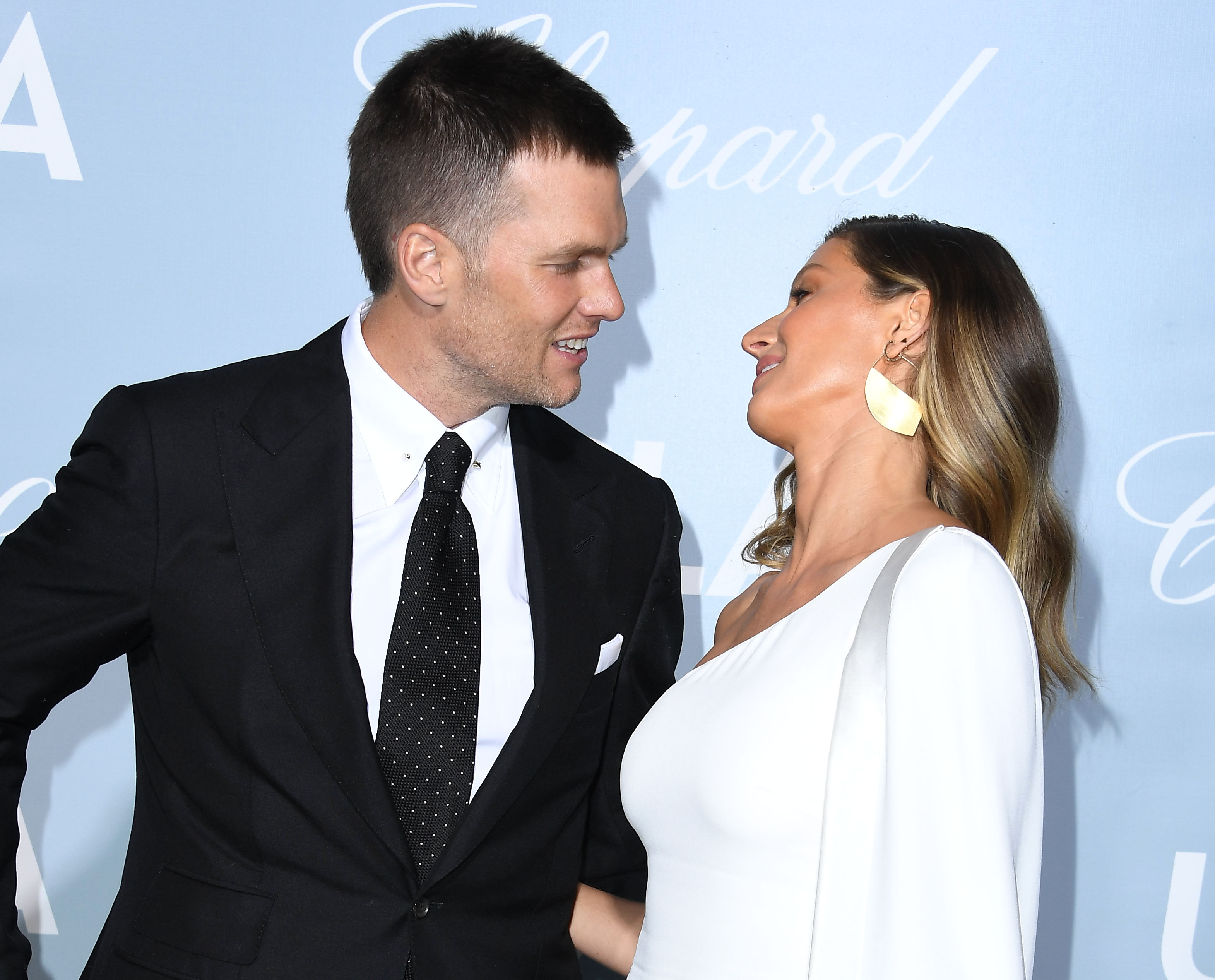 Tom Brady y Gisele Bündchen llegan a la gala "Hollywood For Science" en Private Residence, en Los Ángeles, California, el 21 de febrero de 2019 | Fuente: Getty Images
