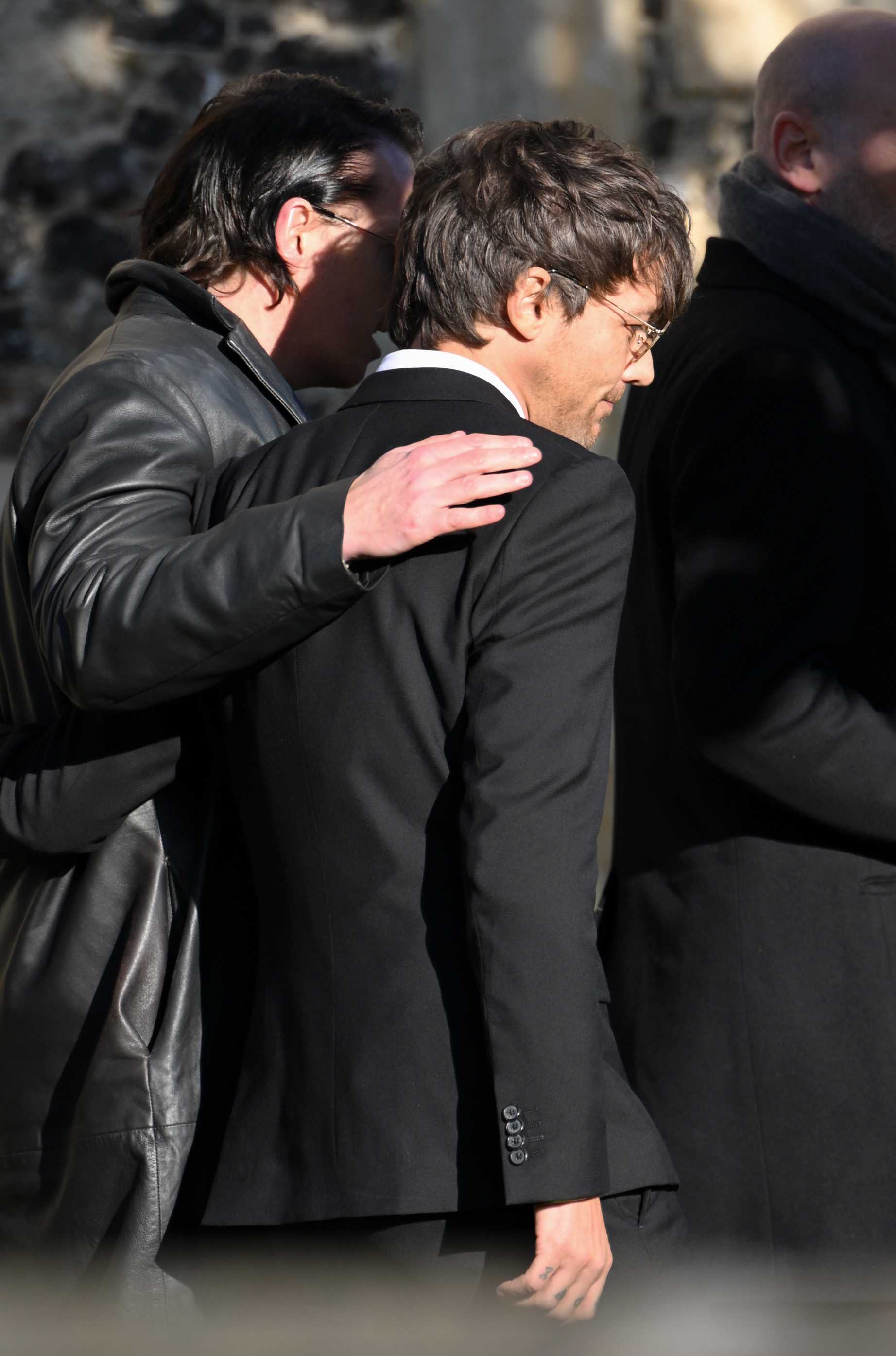 Louis Tomlinson en el funeral de Liam Payne el 20 de noviembre de 2024 en Amersham, Inglaterra | Fuente: Getty Images