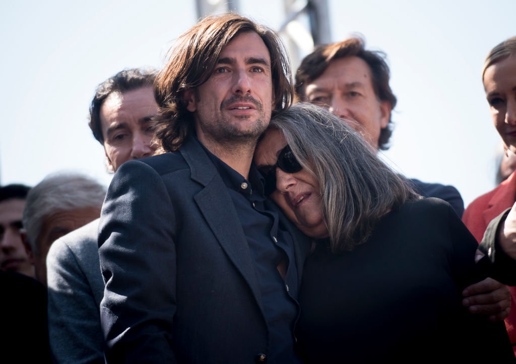 Gelete Nieto y Josefa Aguilar en el funeral de Ángel Nieto.| Fuente: Getty Images