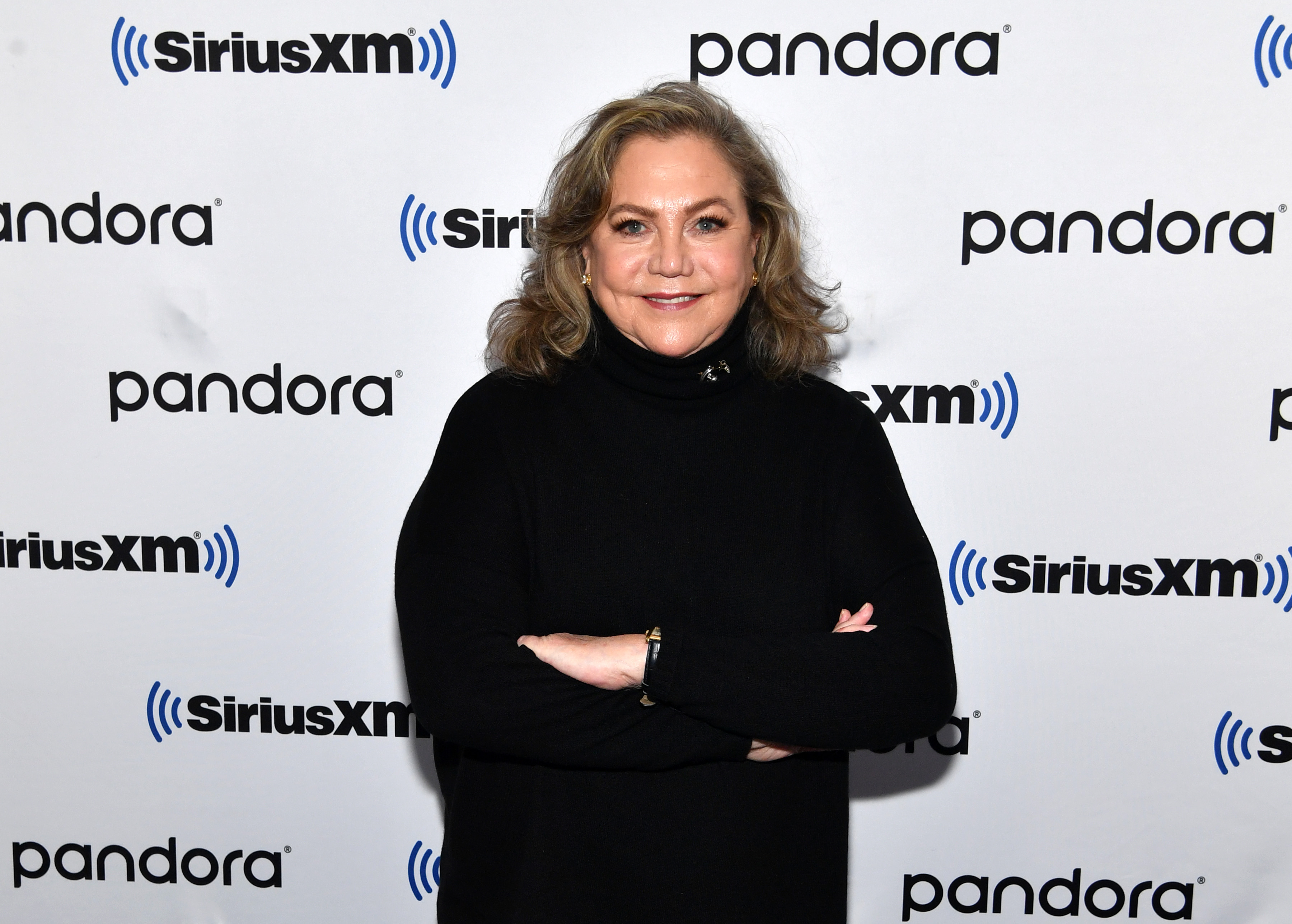 Kathleen Turner en los Estudios SiriusXM de Nueva York en 2019 | Fuente: Getty Images