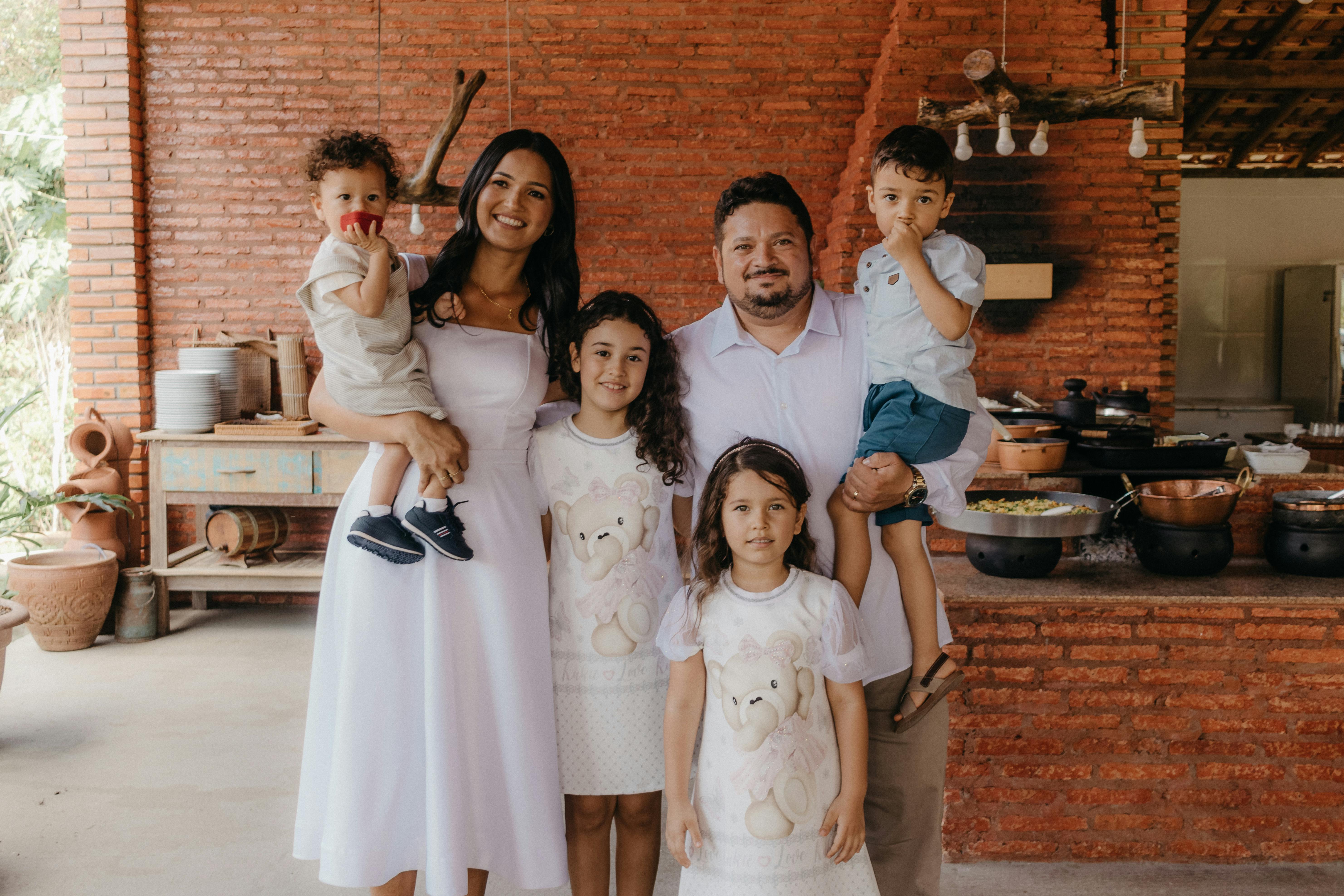 Una familia feliz: Fuente: Pexels