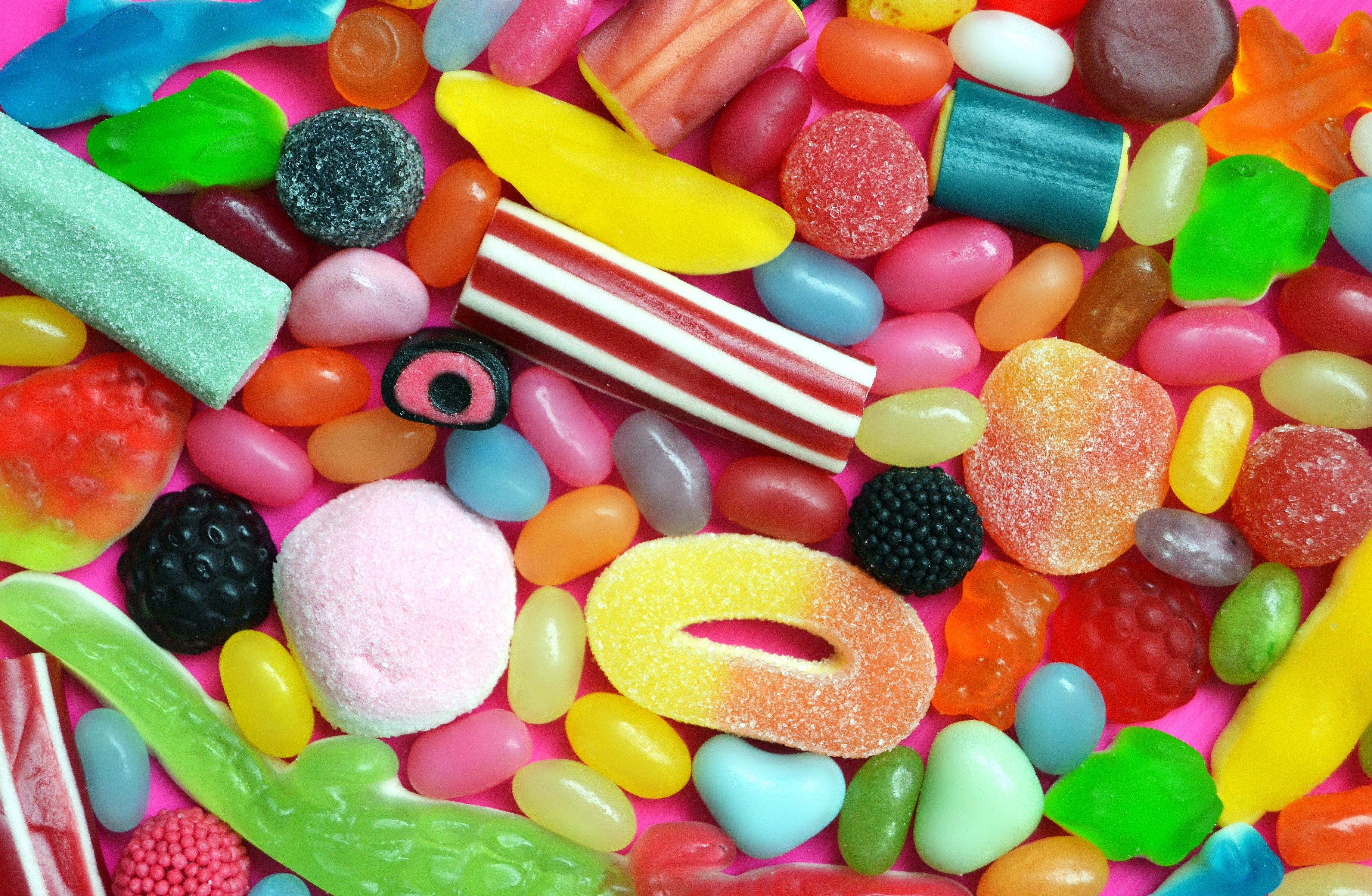 Montón de dulces y caramelos. | Foto: Shutterstock