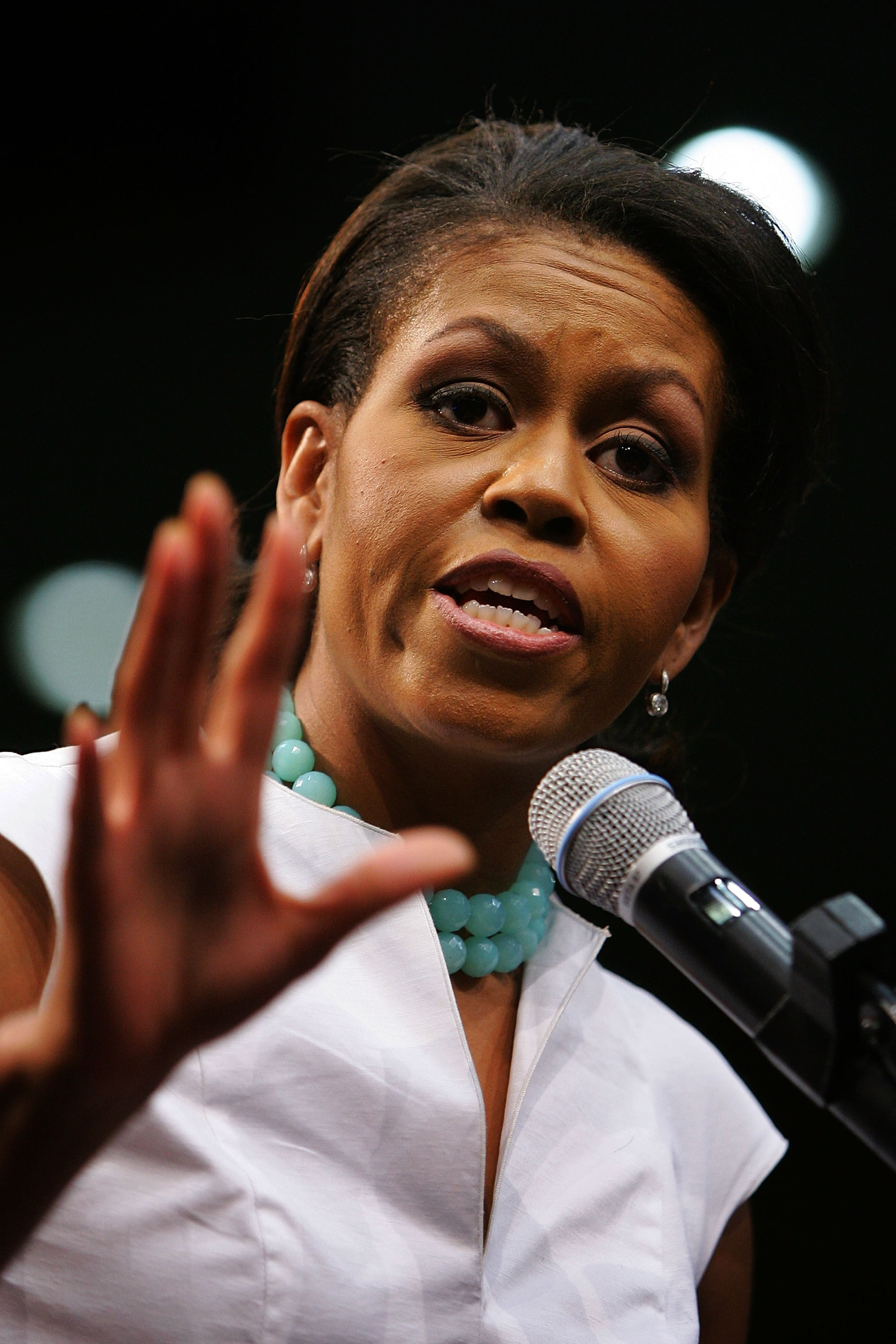 Michelle Obama habla en un mitin de campaña el 3 de febrero de 2007, en Los Ángeles, California | Fuente: Getty Images