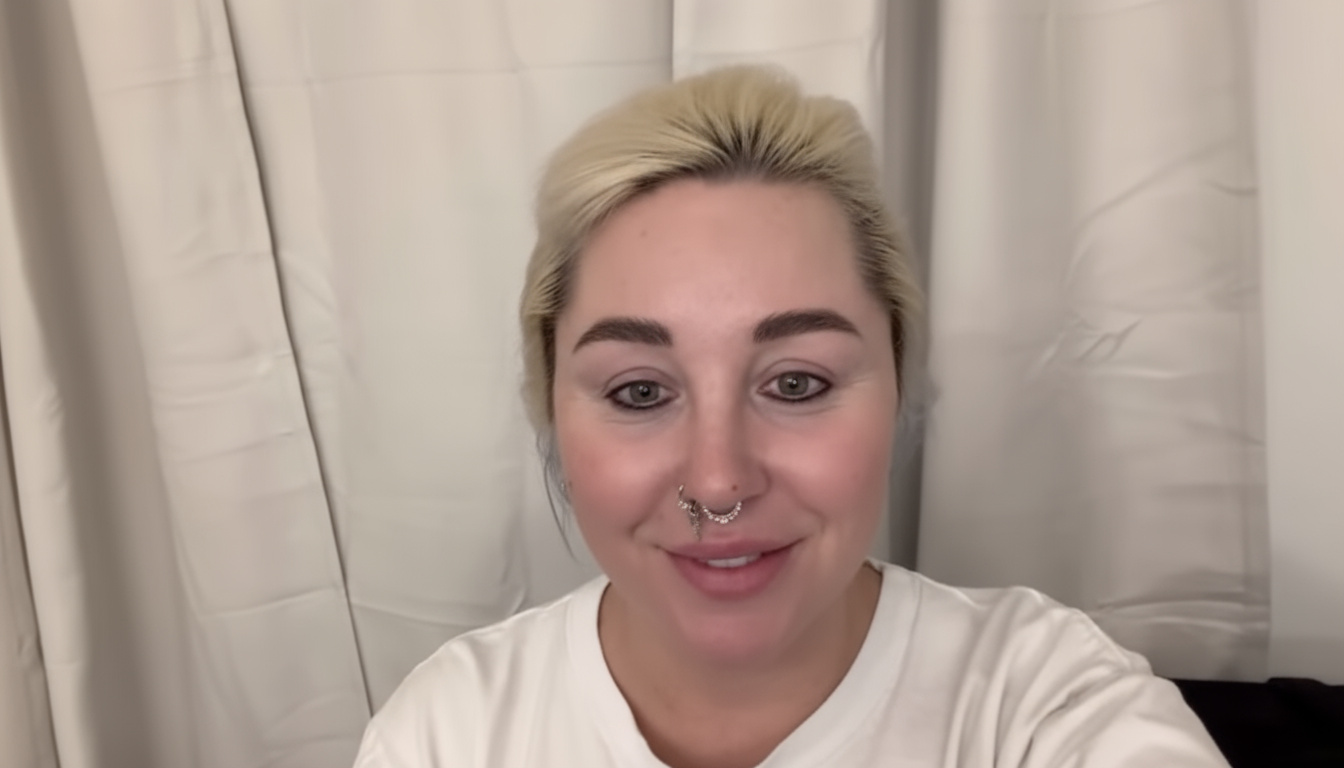 Así es como podría haber sido Amanda Bynes hoy, según la IA. | Fuente: Nano Banana AI