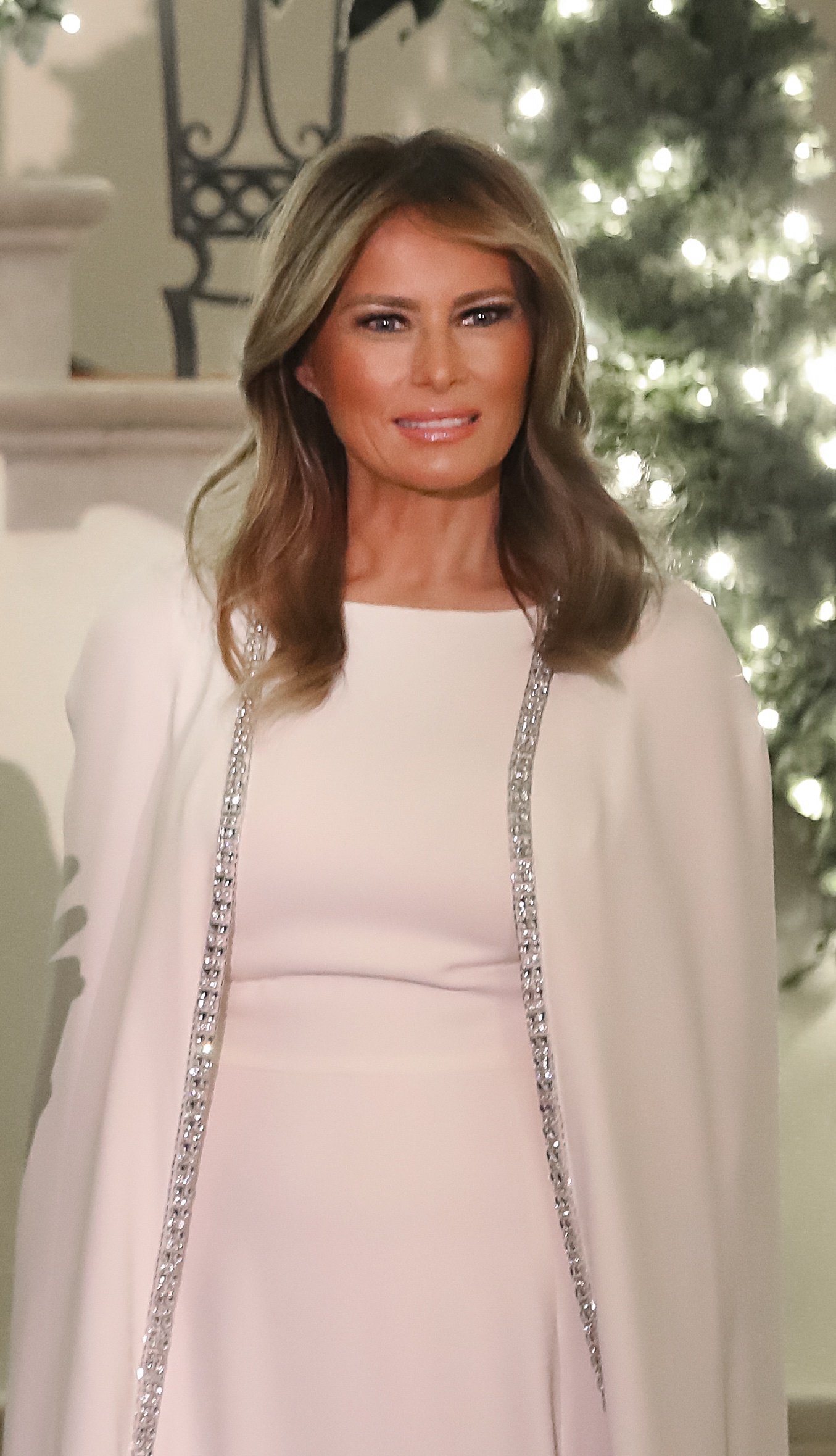 La primera dama Melania Trump fotografiada durante un Baile del Congreso en el Gran Vestíbulo de la Casa Blanca el 12 de diciembre de 2019 | Fuente: Getty Images