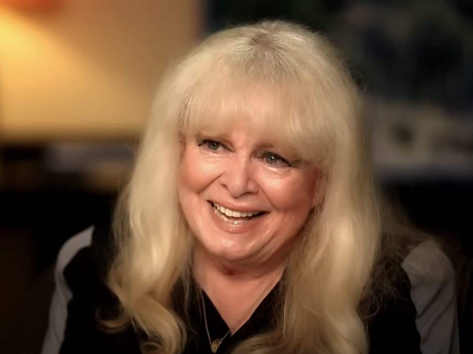 Sally Struthers en un vídeo del 27 de julio de 2023 | Fuente: YouTube/@Studio10au