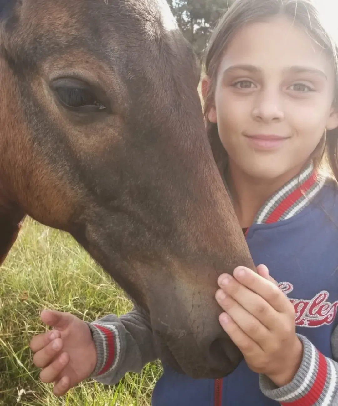 Eleonora Wexler compartió una foto de su hija Miranda Wassington junto a un caballo en honor a su cumpleaños número 22 | Fuente: Instagram/eleowexler