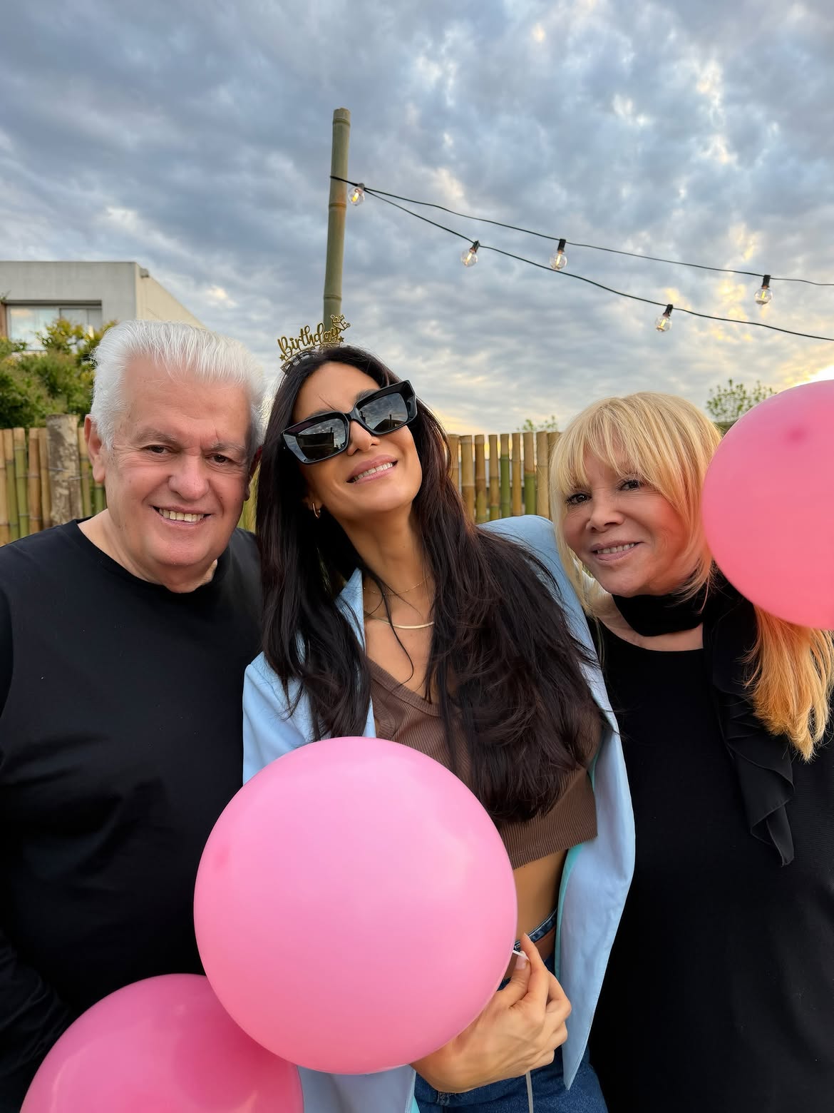 Silvina Escudero celebrando su cumpleaños número 43 en una reunión íntima | Fuente: Instagram/escuderosilvina