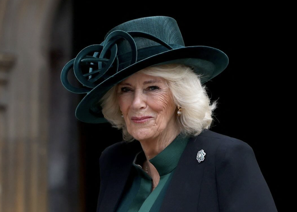 La reina Camilla en un post de Instagram del 1 de abril de 2024 | Foto: Instagram.com/theroyalfamily/