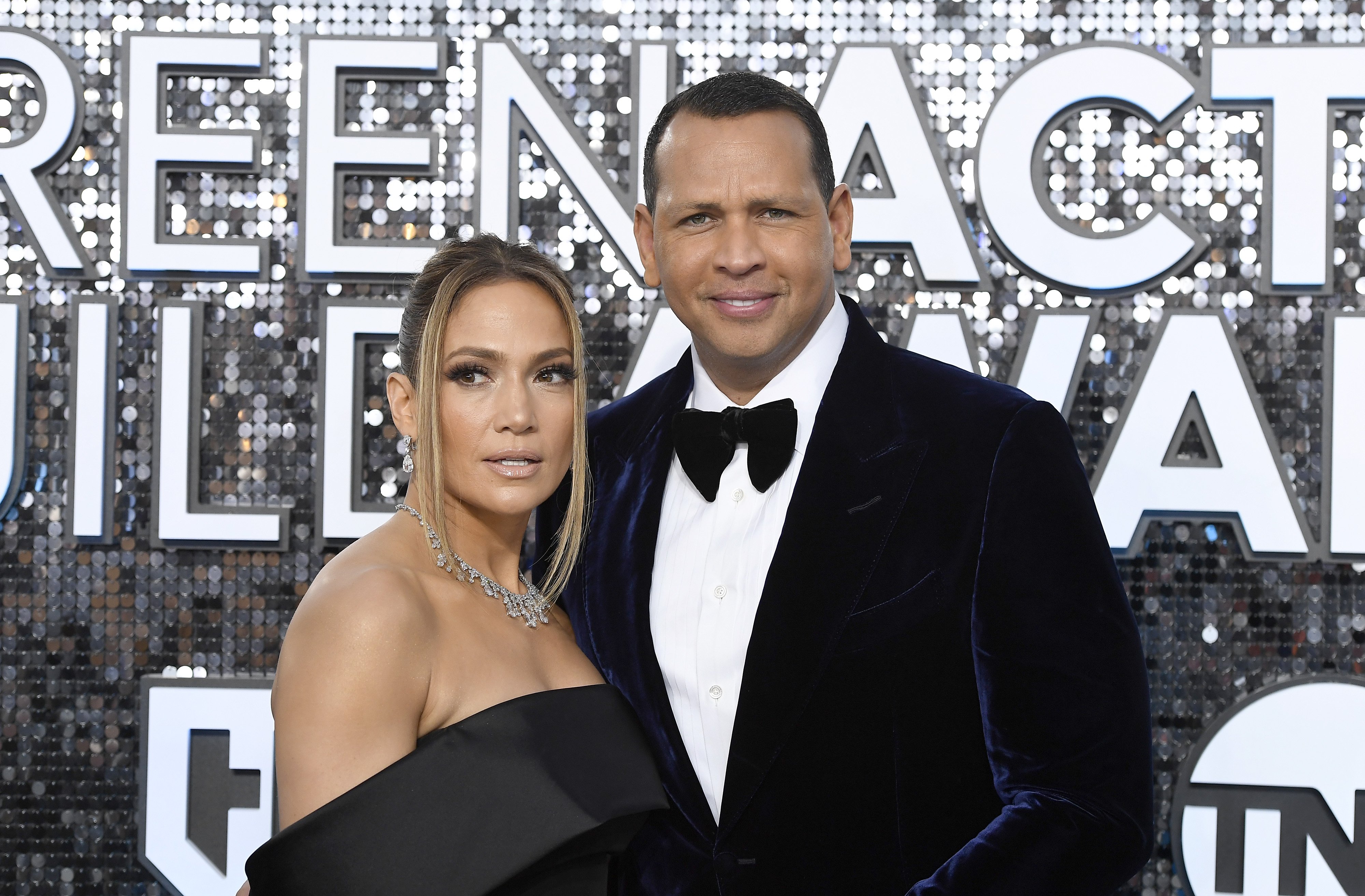 Jennifer López y Alex Rodríguez asisten a la 26ª entrega anual de los Premios del Sindicato de Actores de la Pantalla en el Auditorio Shrine el 19 de enero de 2020 en Los Ángeles, California | Foto: Getty Images