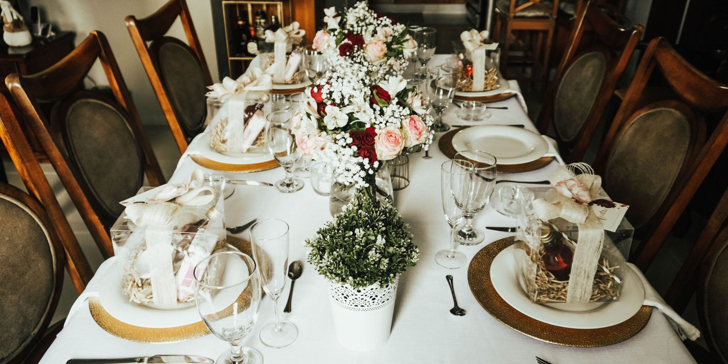 Una mesa de comedor | Fuente: Pexels