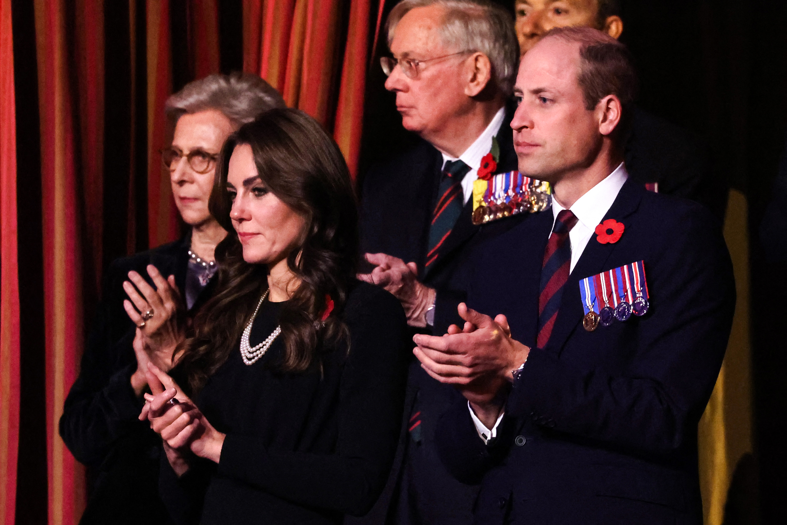 La Princesa Catherine y el Príncipe William en la ceremonia "The Royal British Legion Festival of Remembrance" en el Royal Albert Hall, en Londres, el 11 de noviembre de 2023 | Foto: Getty Images