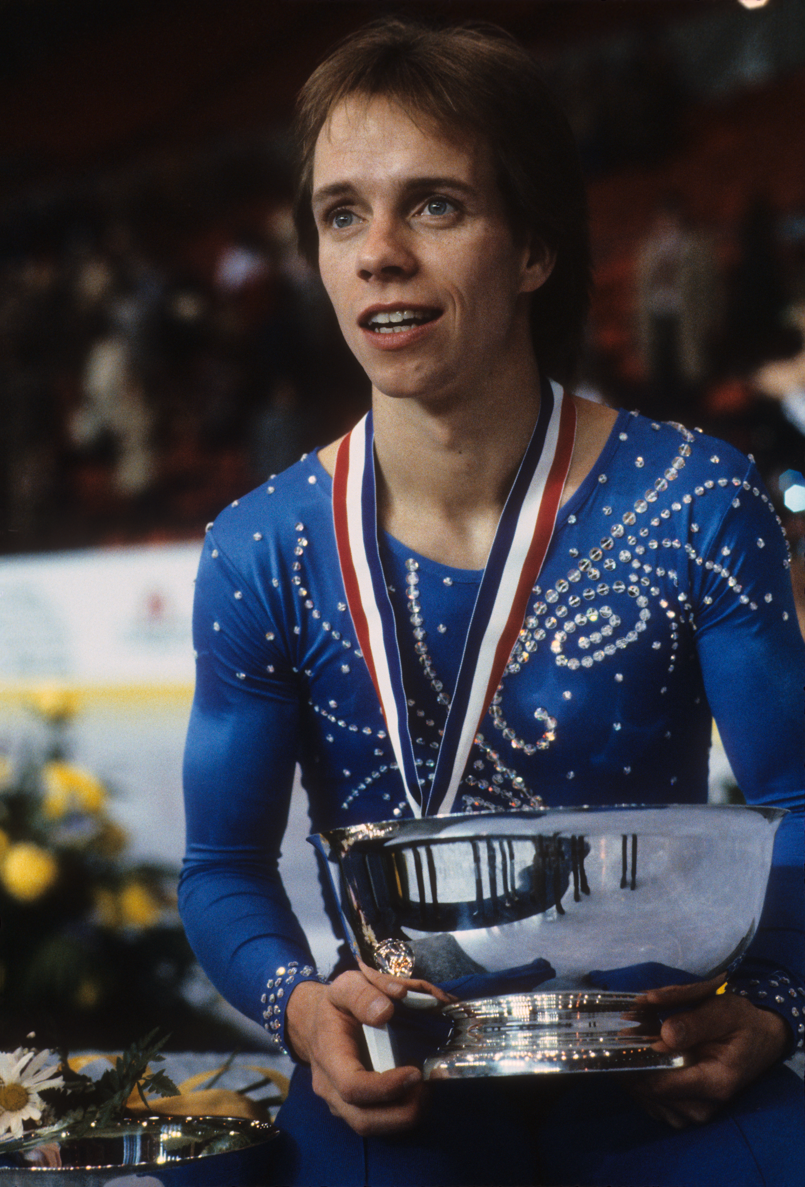 Scott Hamilton tras ganar la competición individual masculina en el Pittsburgh Civic Arena el 4 de febrero de 1983 | Foto: Getty Images