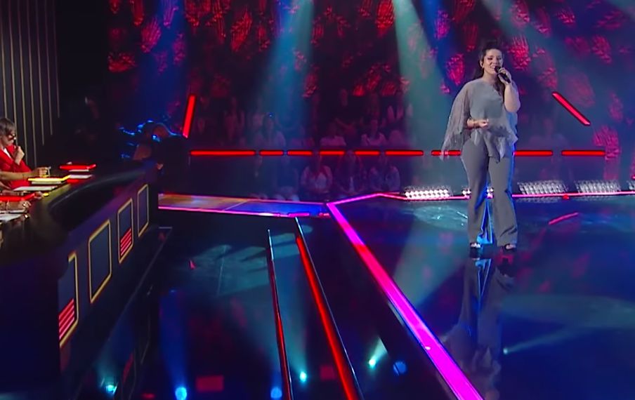 Malena canta frente al jurado en "Es Mi Sueño". | Foto: Instagram.com/eltrecetv