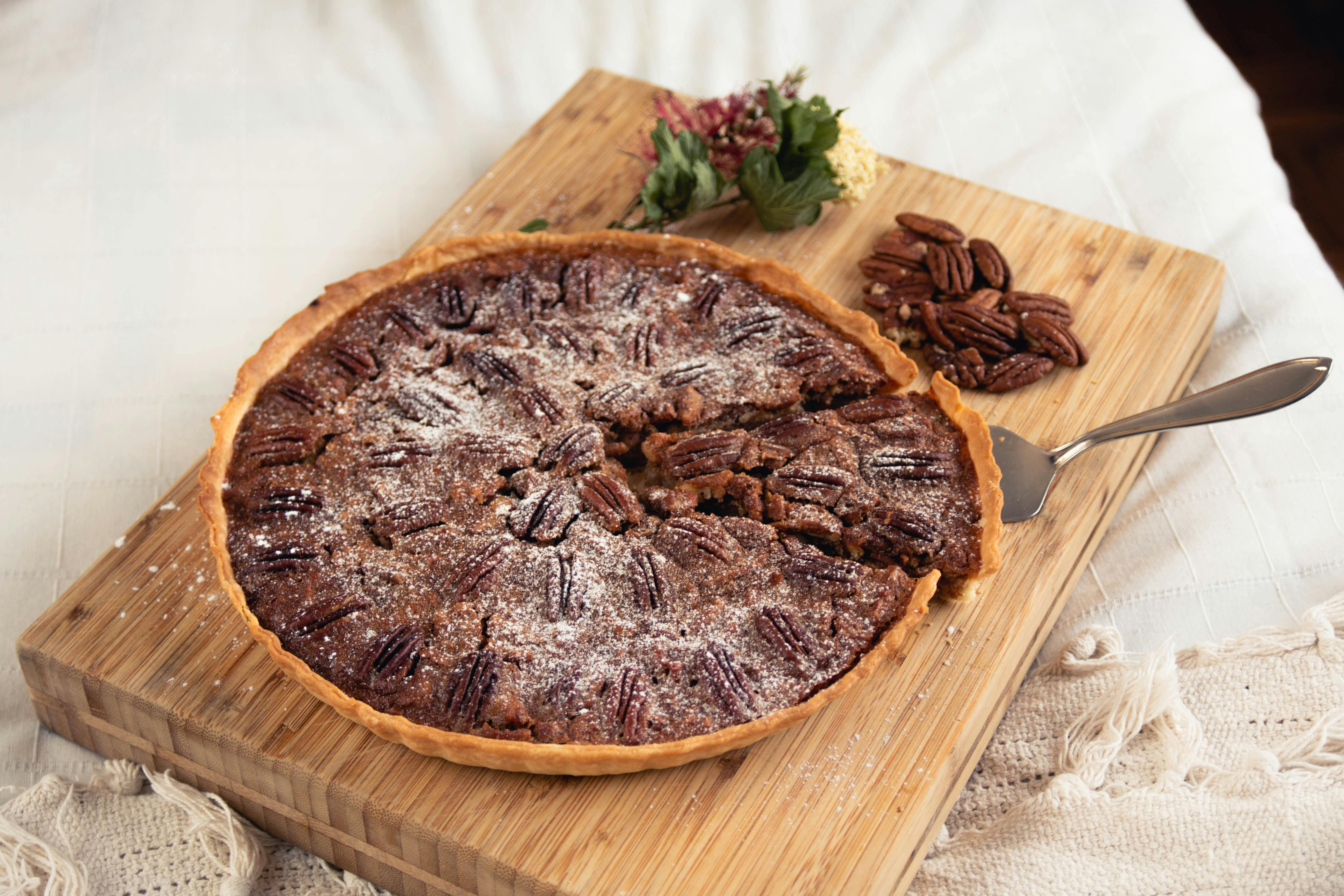 Una torta alle noci pecan | Fonte: Pexels