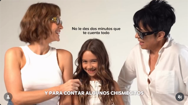 Brenda Gandini junto a su madre y su hija Alfonsina durante una entrevista familiar en el marco del Día de la Madre | Fuente: Instagram/brendagandiniok