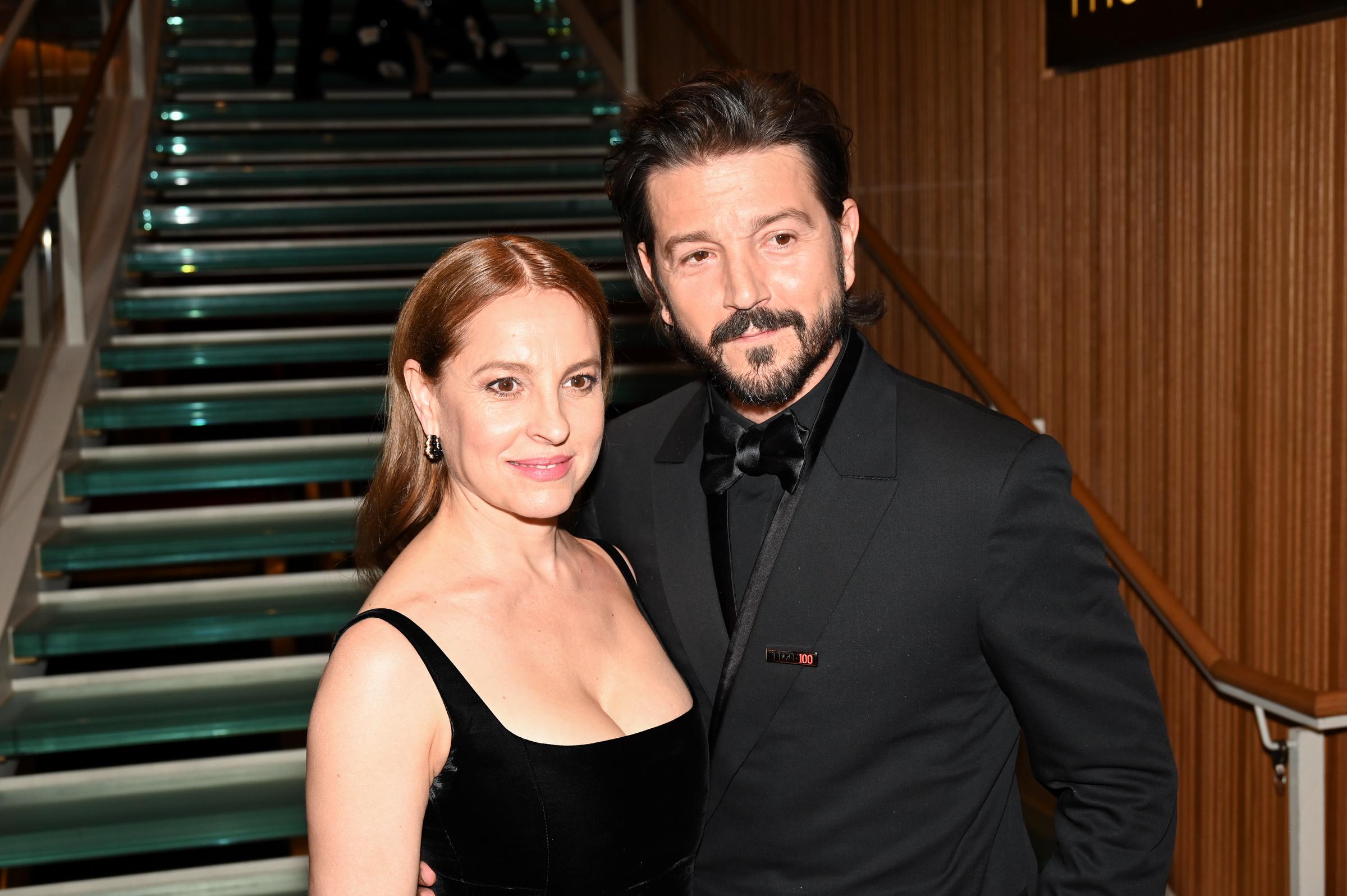 Marina de Tavira, Diego Luna en la Gala TIME100 celebrada en el Lincoln Center el 24 de abril de 2025 en Nueva York, Nueva York. | Fuente: Getty Images.
