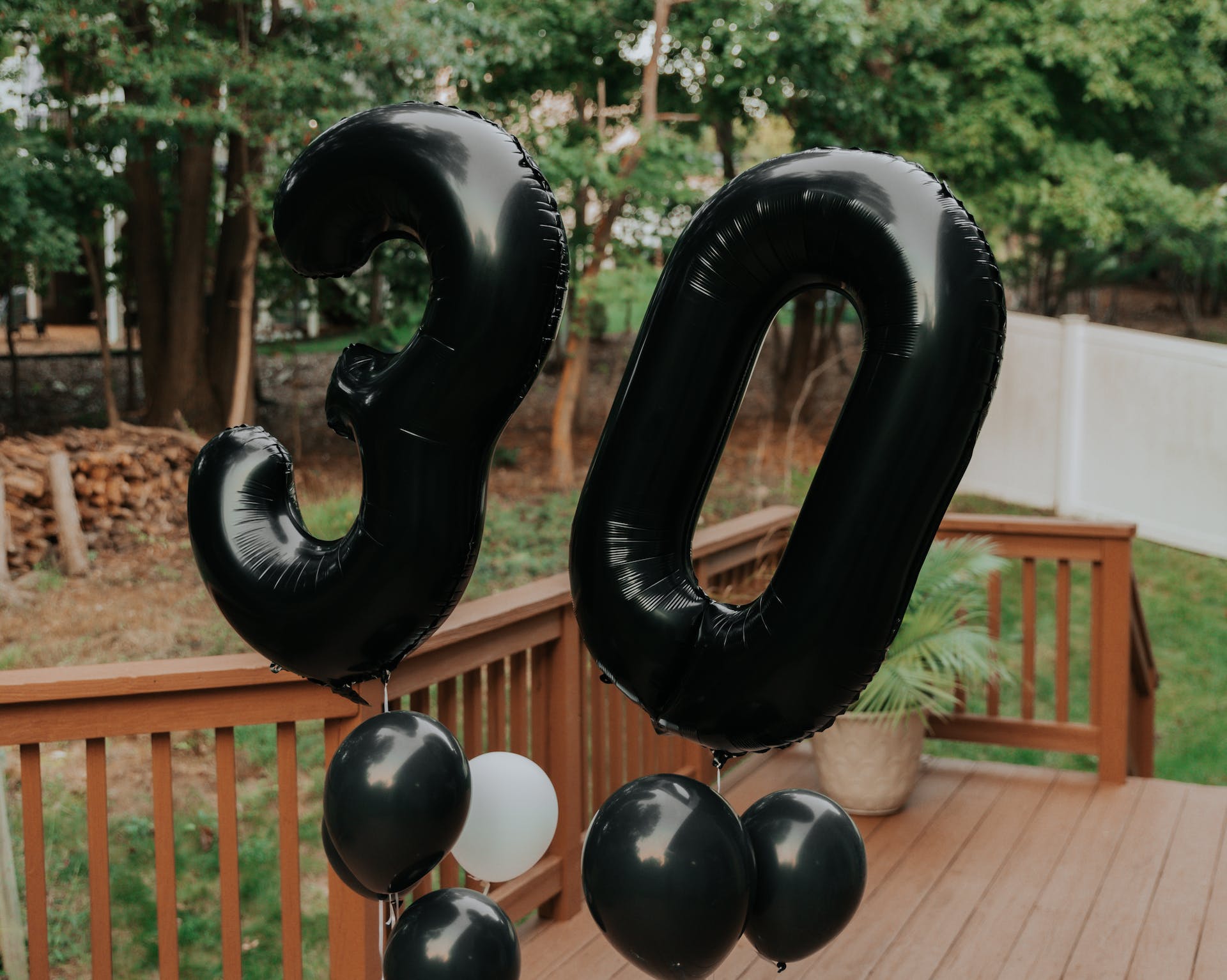 Globos de 30 cumpleaños | Fuente: Pexels