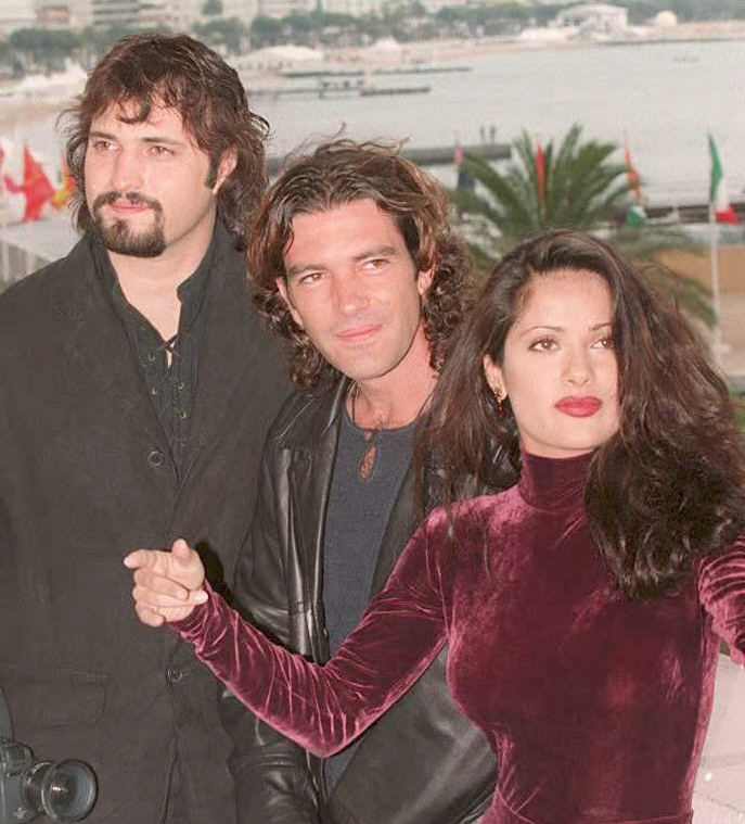 Robert Rodriguez, Antonio Banderas y Salma Hayek en 1995 | Fuente: Getty Images