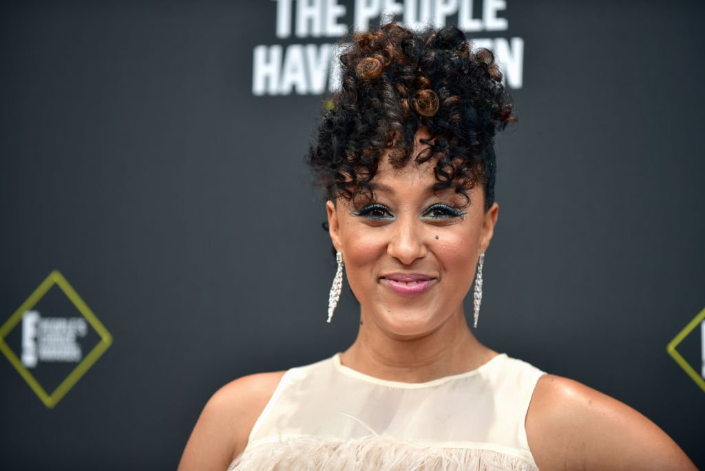 Tamera Mowry-Housley asiste a la E! 2019 Premios People's Choice Awards en Barker Hangar el 10 de noviembre de 2019. |  Foto: Getty Images