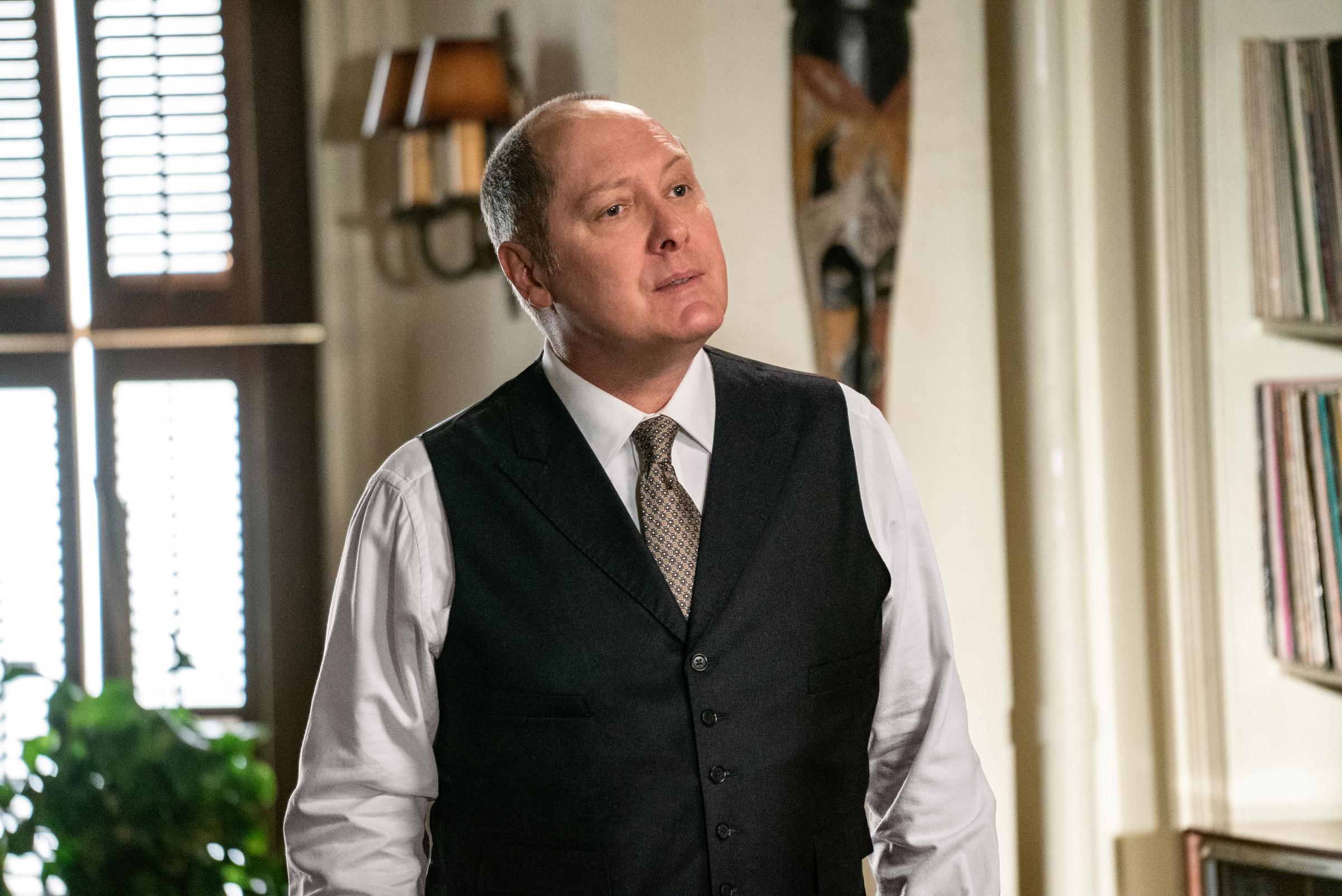 James Spader como Raymond "Red" Reddington en la 6ª temporada de "The Blacklist" en 2019 | Fuente: Getty Images