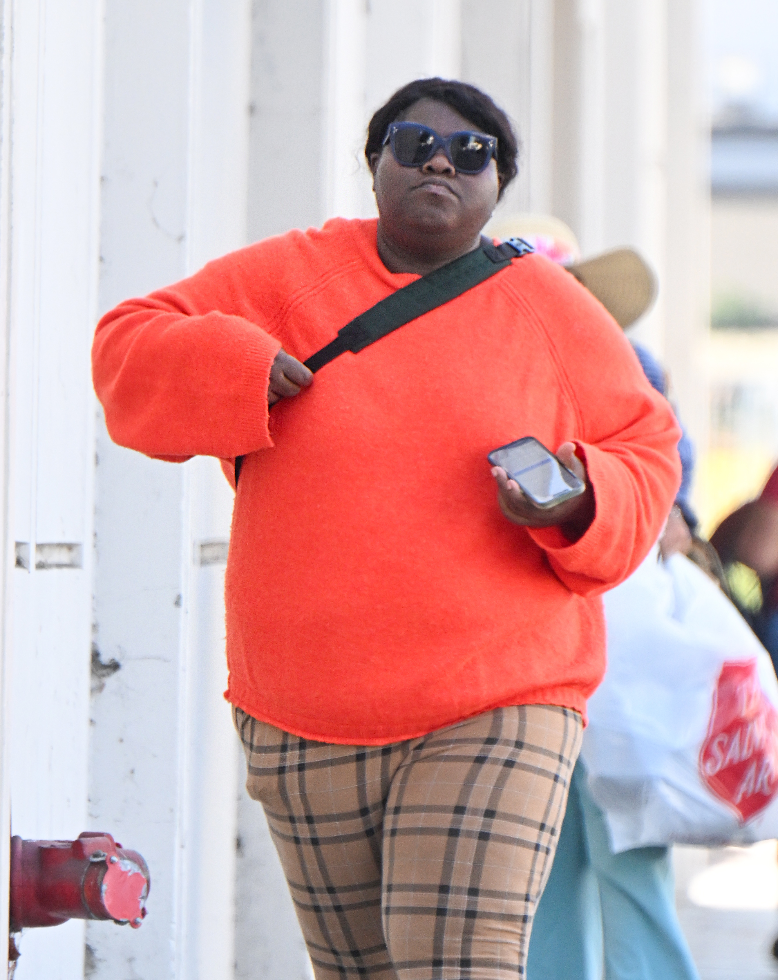 Gabourey Sidibe es vista haciendo recados el 25 de octubre de 2024 | Fuente: Getty Images