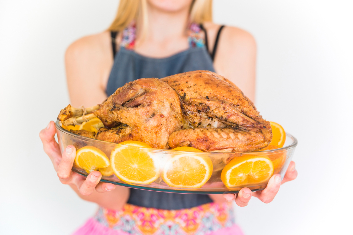 Una cazuela de pavo al horno | Fuente: Freepik