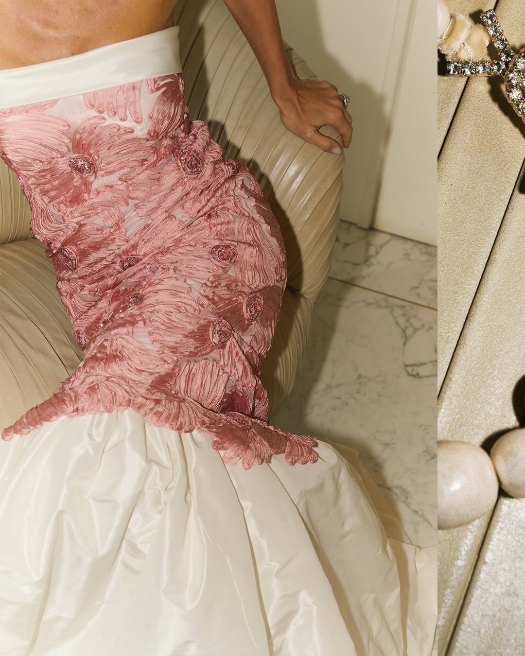 Mariana Fabbiani modelando su vestido para los Martín Fierro de Moda 2026 | Fuente: Instagram/marianafabbiani