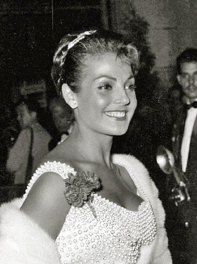 La actriz española Carmen Sevilla en el Festival de San Sebastián de 1956. | Foto: Wikimedia Commons