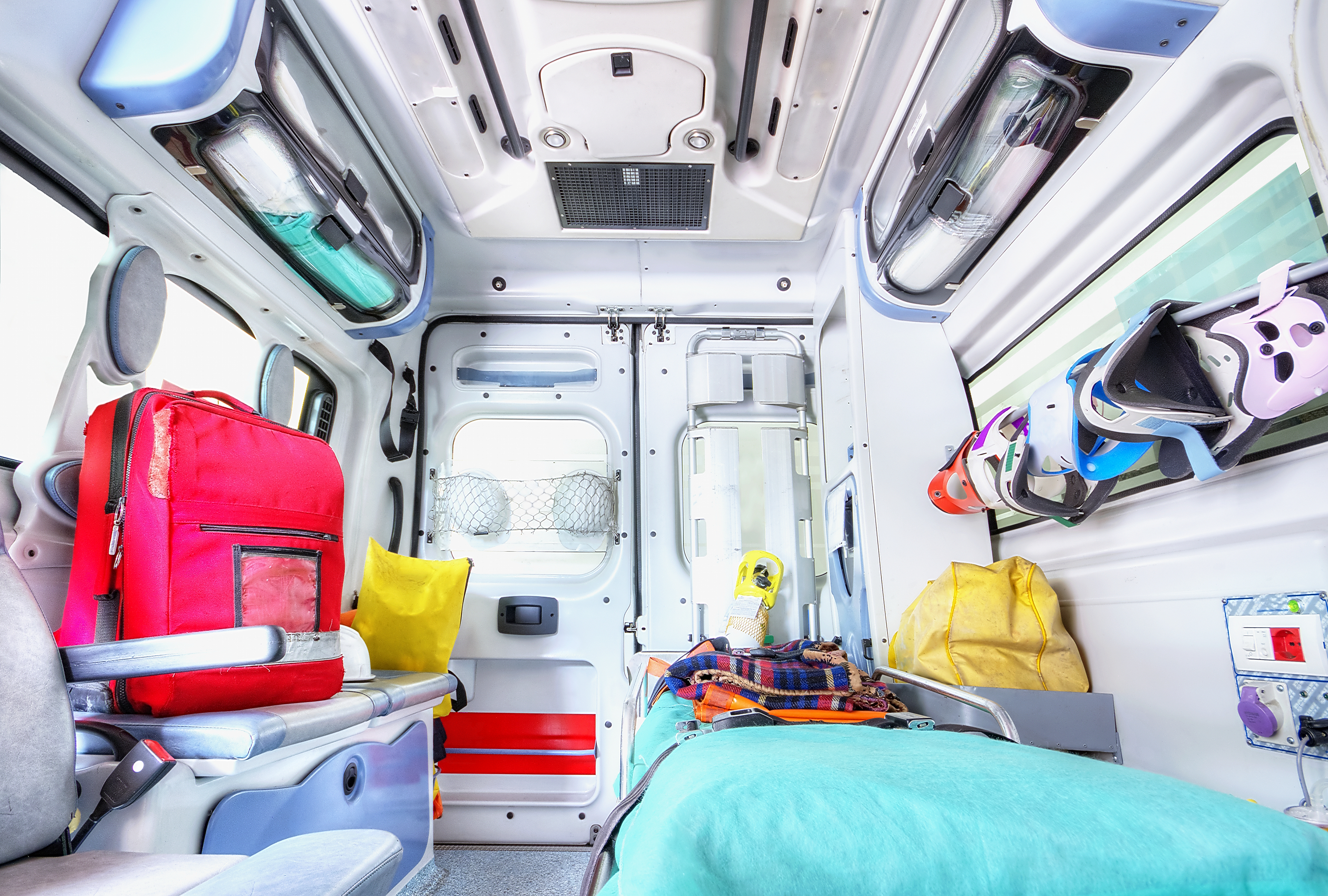 Interior de una ambulancia | Fuente: Shutterstock