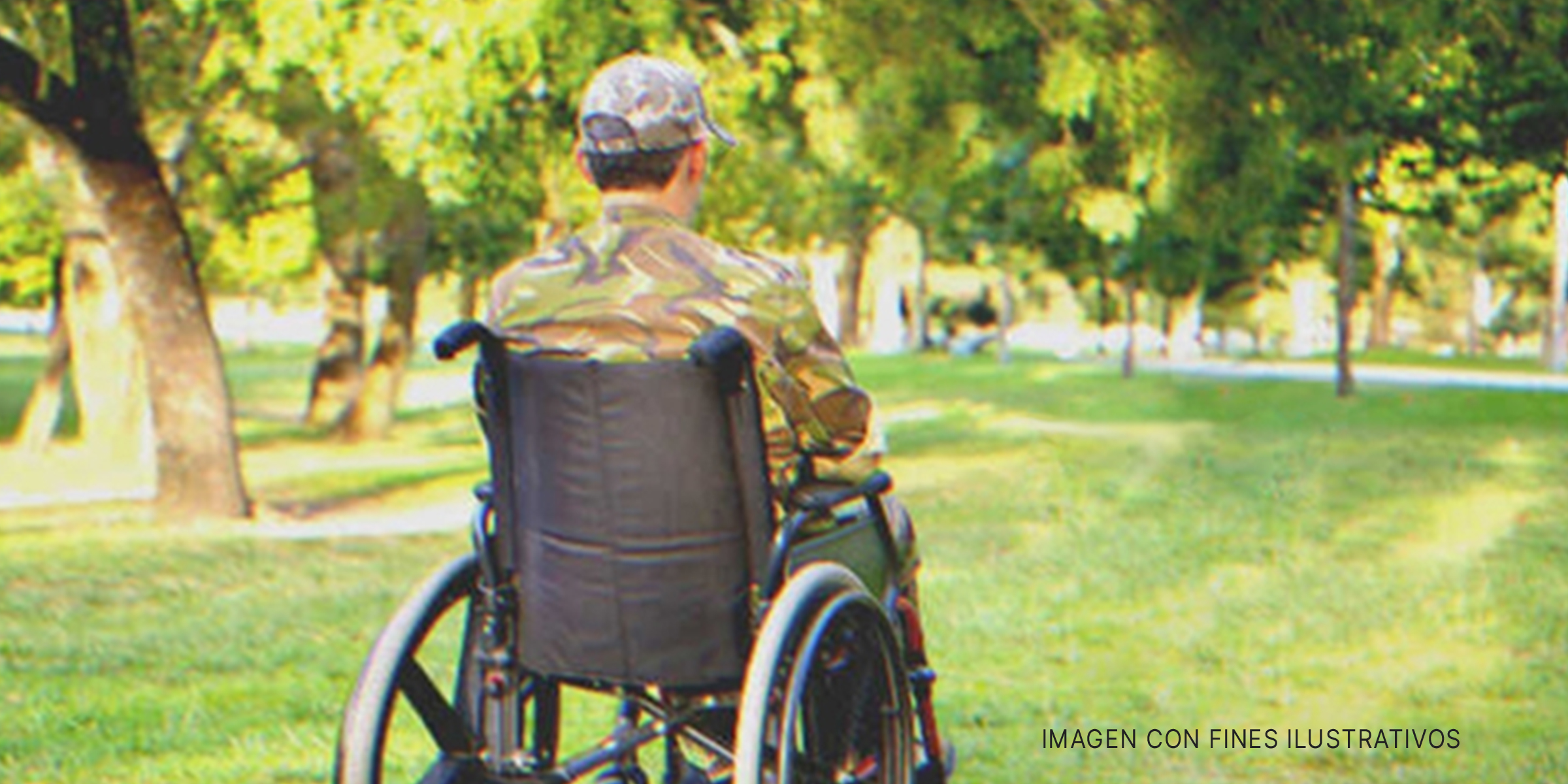 Veterano militar en silla de ruedas. | Foto: Shutterstock