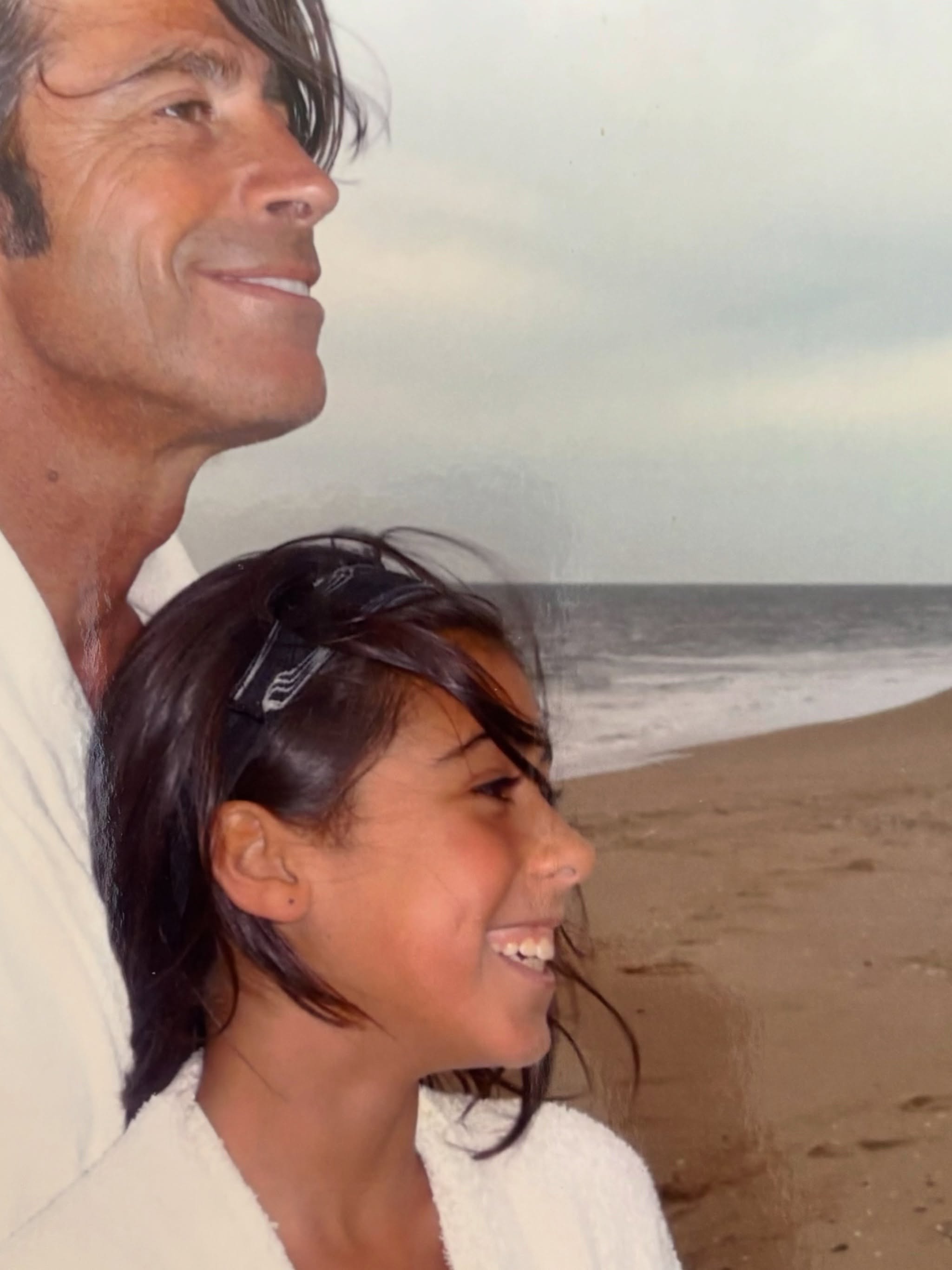 Florencia Raggi compartió fotografías del crecimiento de su hija Renata para conmemorar su cumpleaños número 28 | Fuente: Instagram/florraggi
