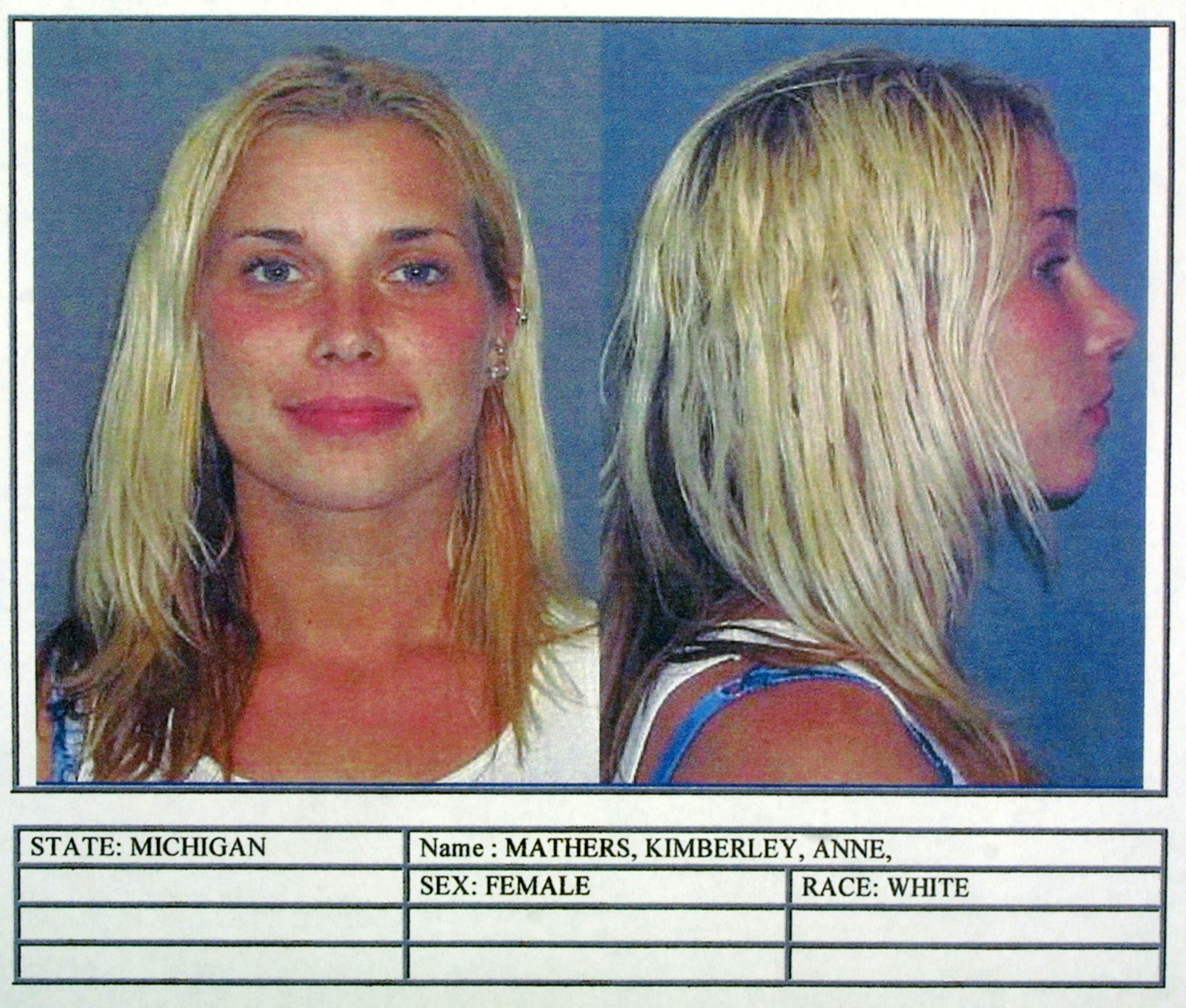 Fotografía policial de Kim Mathers por cargos relacionados con drogas en St. Clair Shores, Michigan, el 2 de julio de 2003 | Fuente: Getty Images